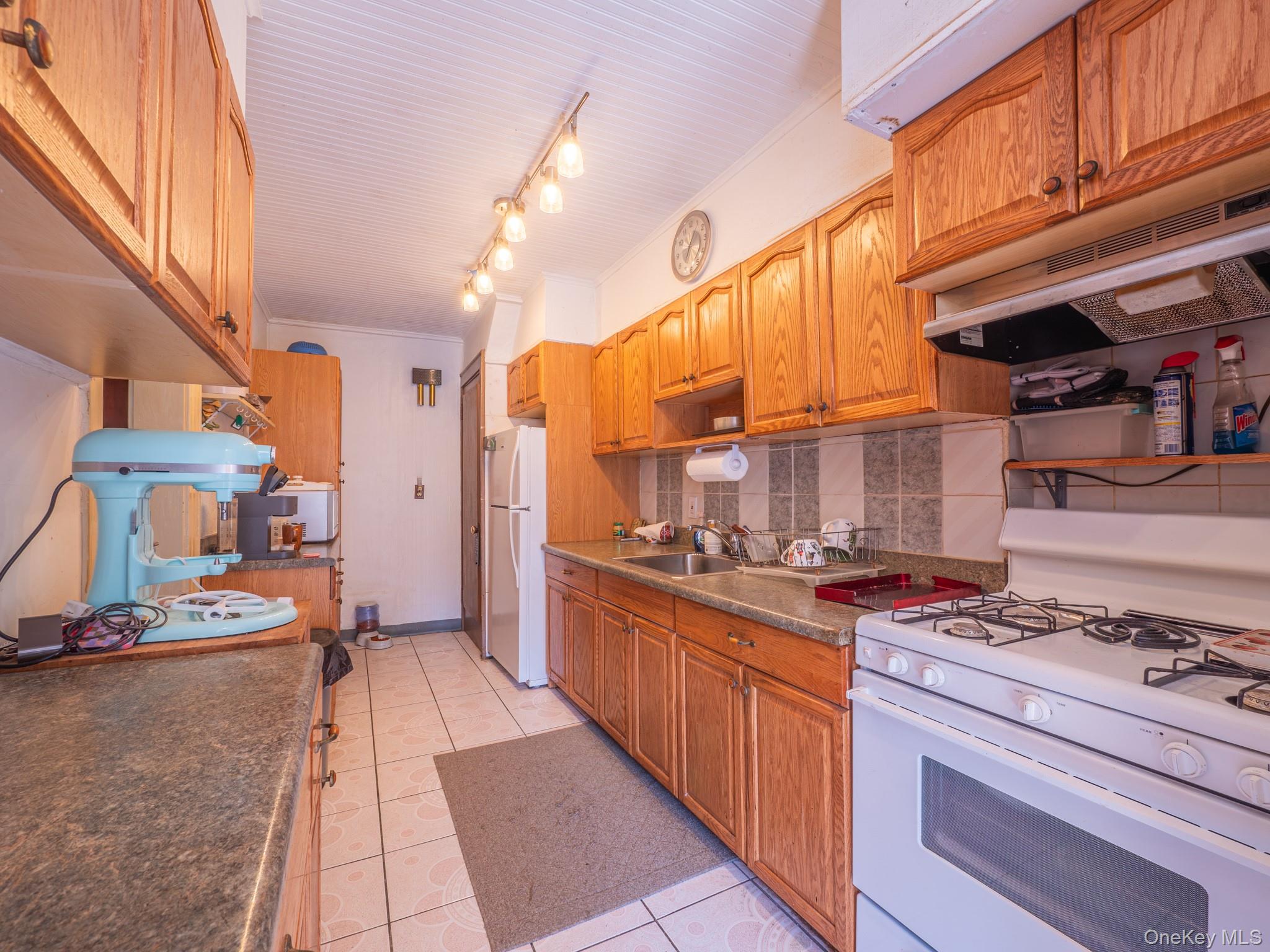 8914 63rd Avenue Property Photo 11