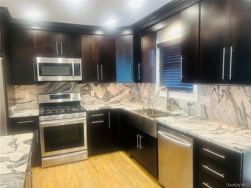 113 Alicia Drive Property Photo 4