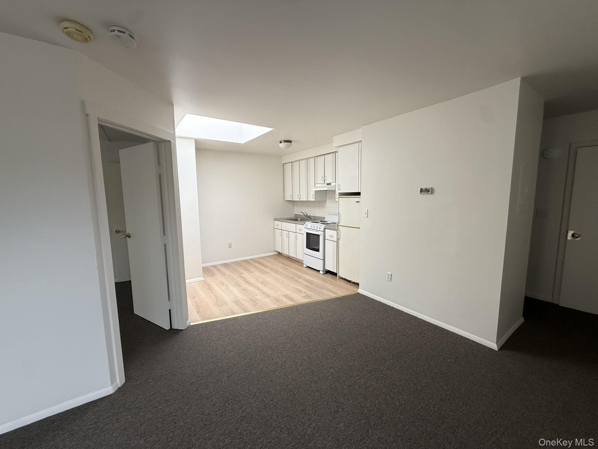 27 N Franklin Street Property Photo 10