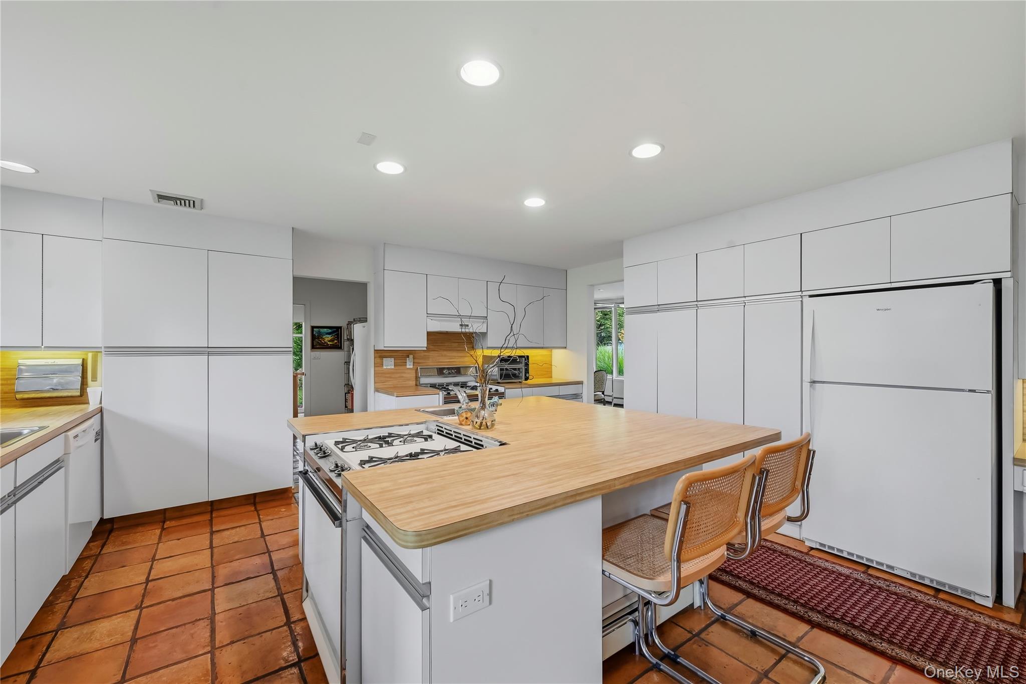 5 Sophia Street Property Photo 22