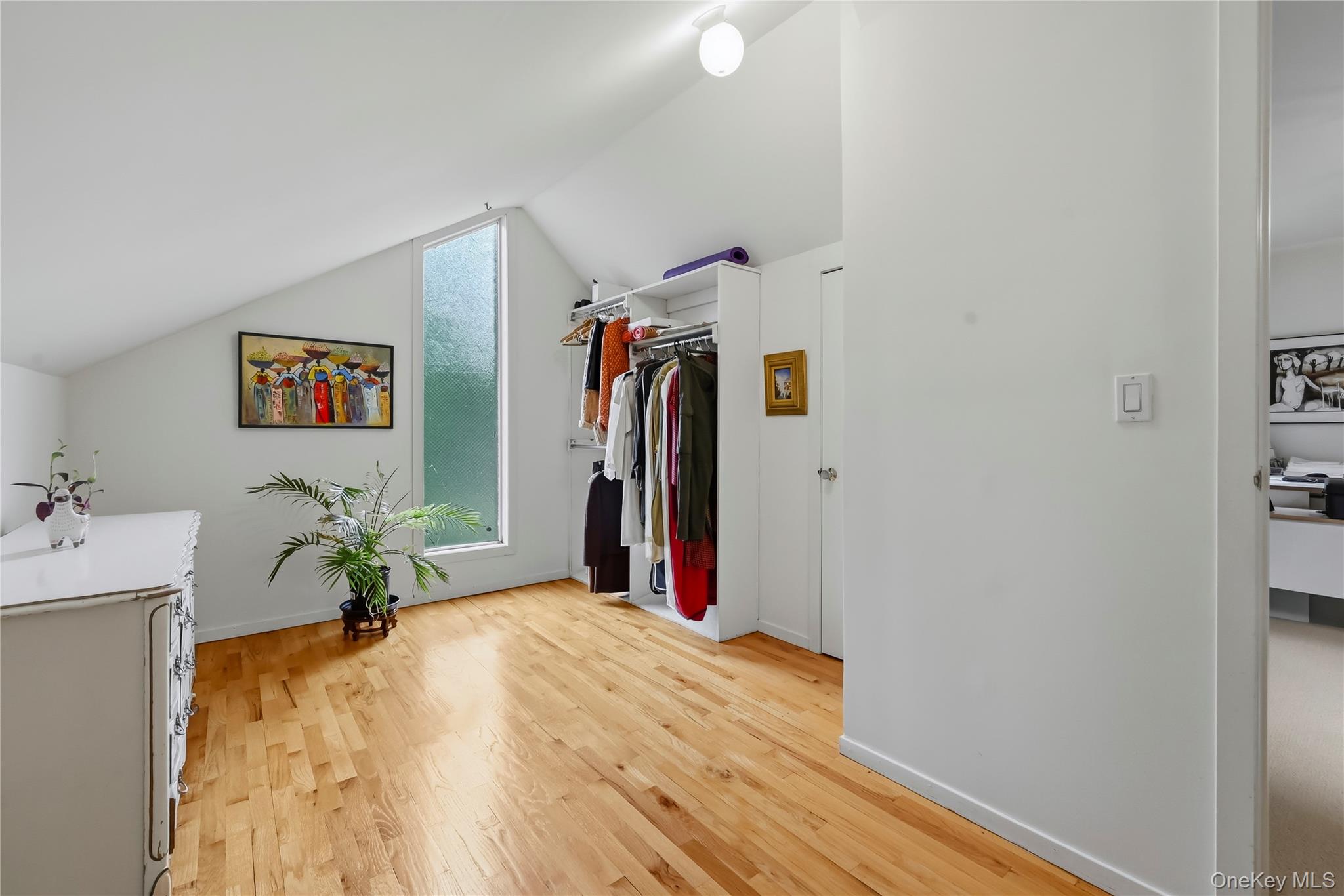 5 Sophia Street Property Photo 37