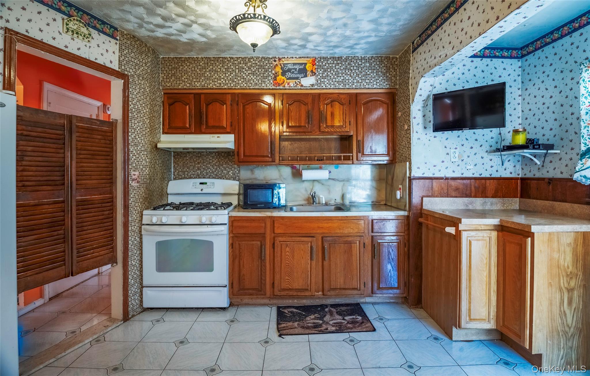 22326 112th Avenue Property Photo 8