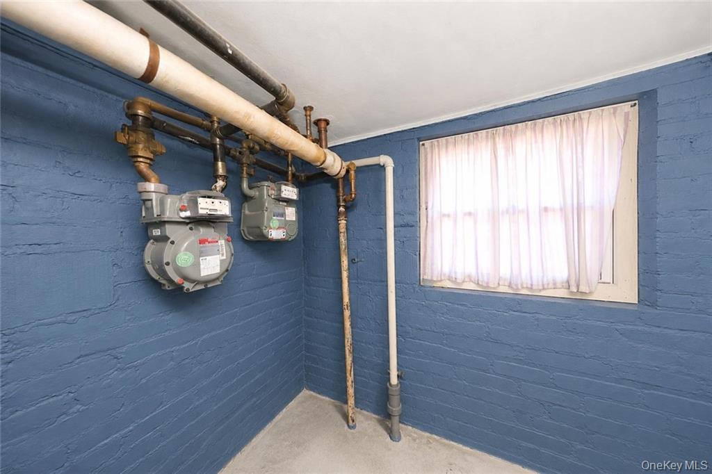 2118 E 27th Street Property Photo 31