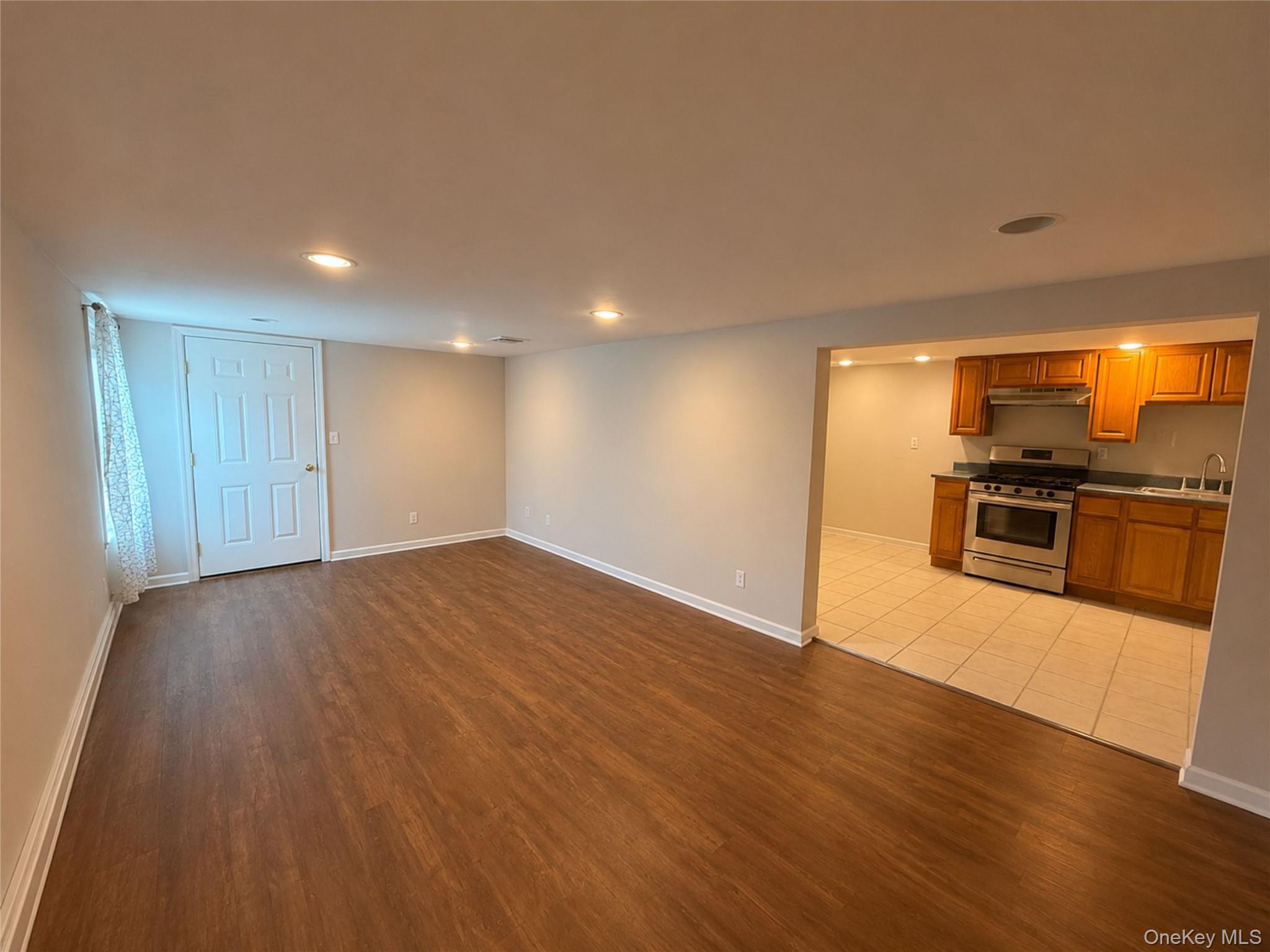 14 Esther Avenue Property Photo 18