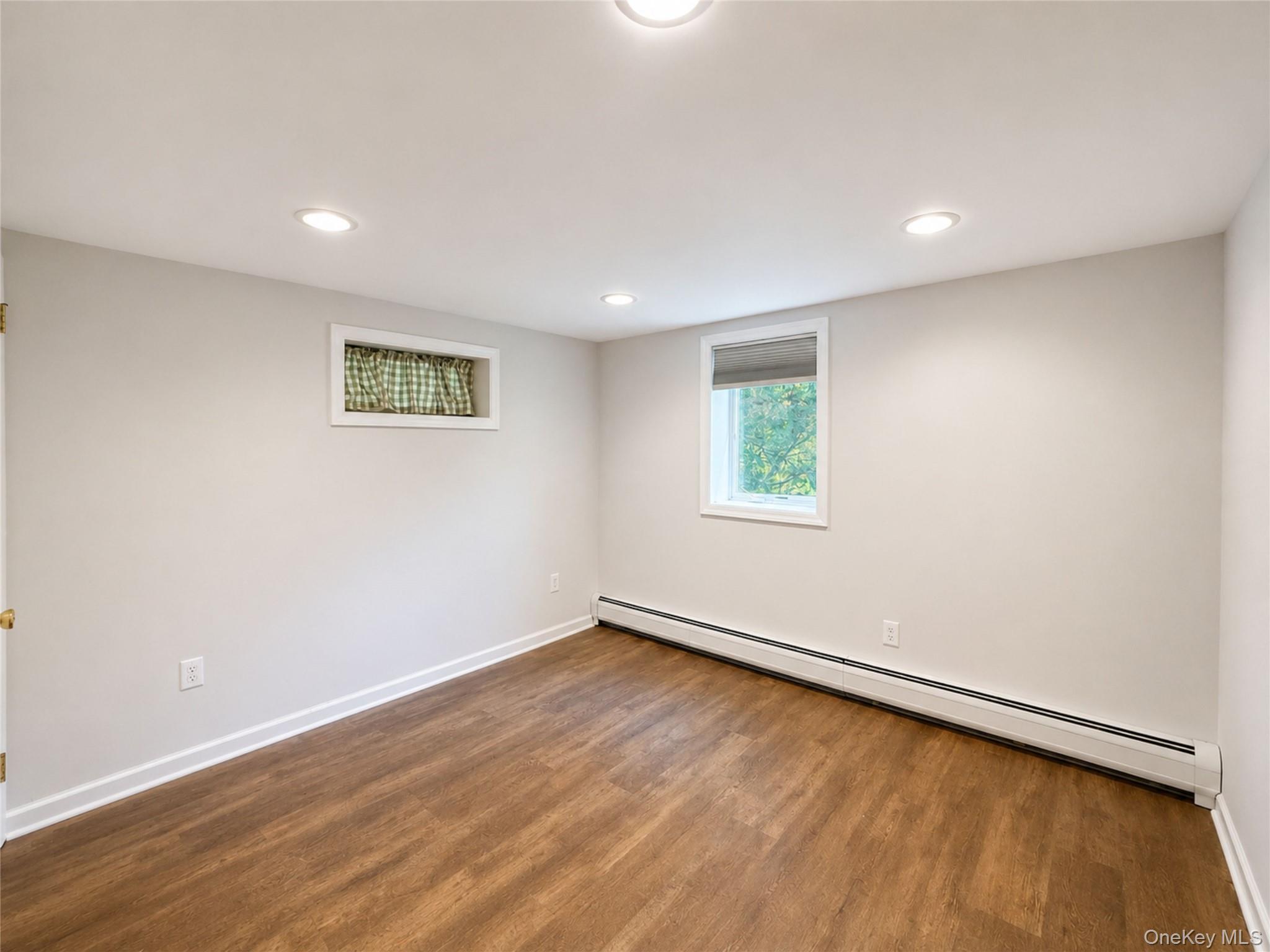 14 Esther Avenue Property Photo 26