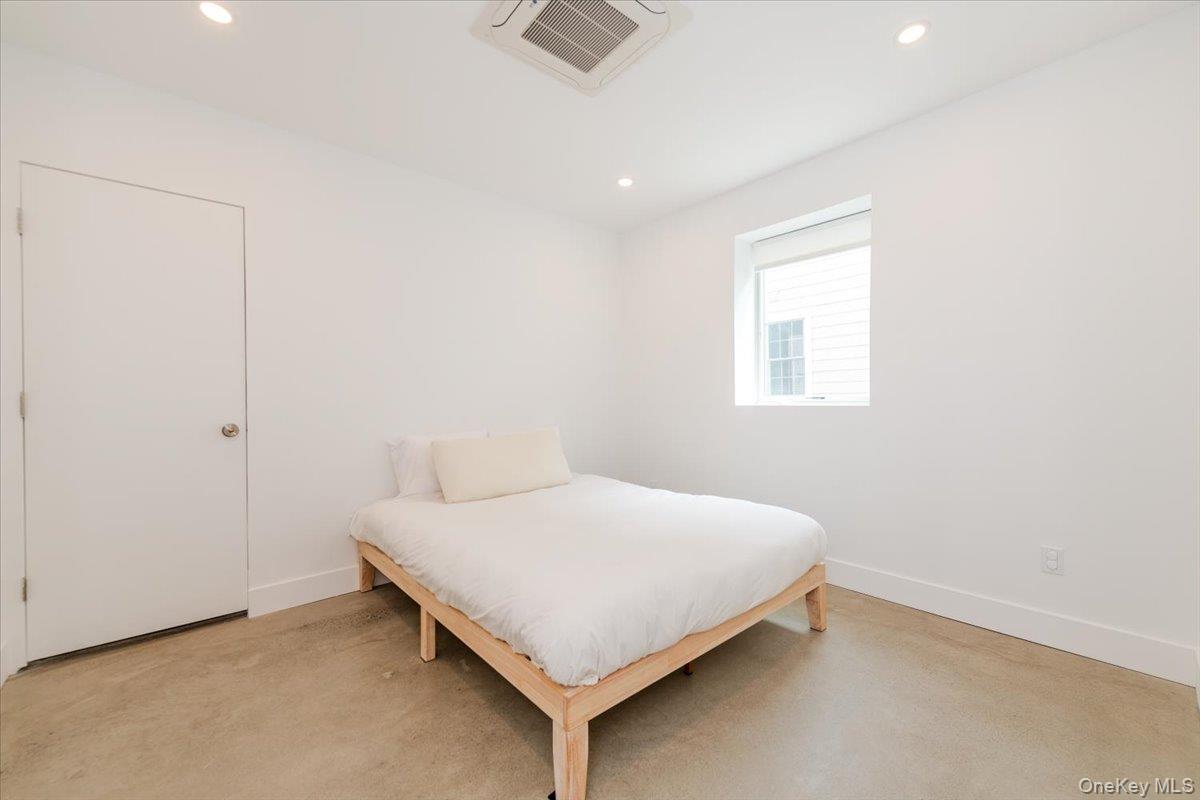 2105 Bay Boulevard Property Photo 16