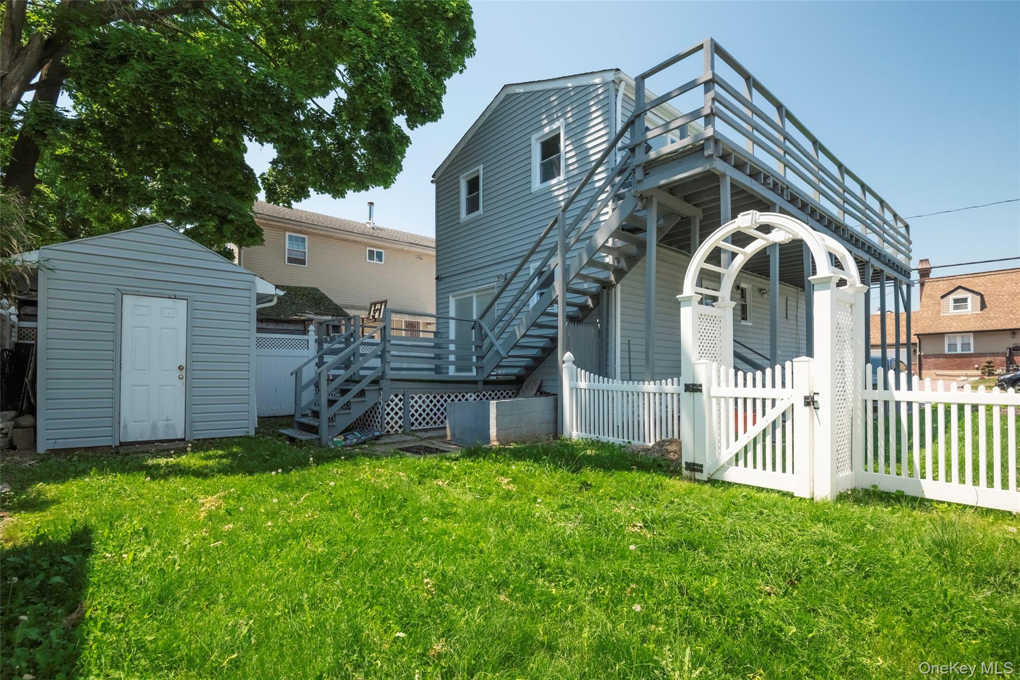 459 Roquette Avenue Property Photo 15