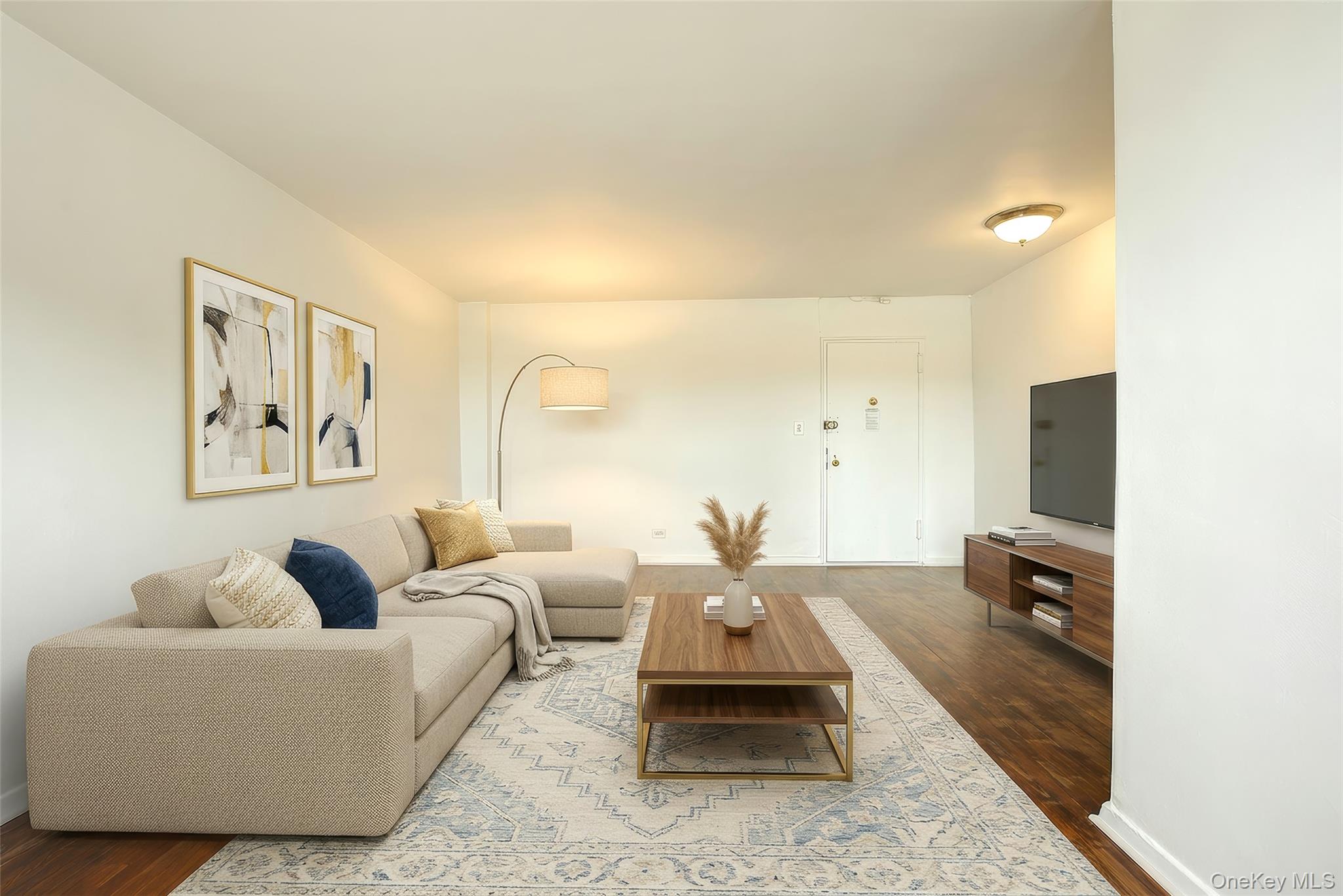 63-45 Saunders Street 6h Property Photo 2