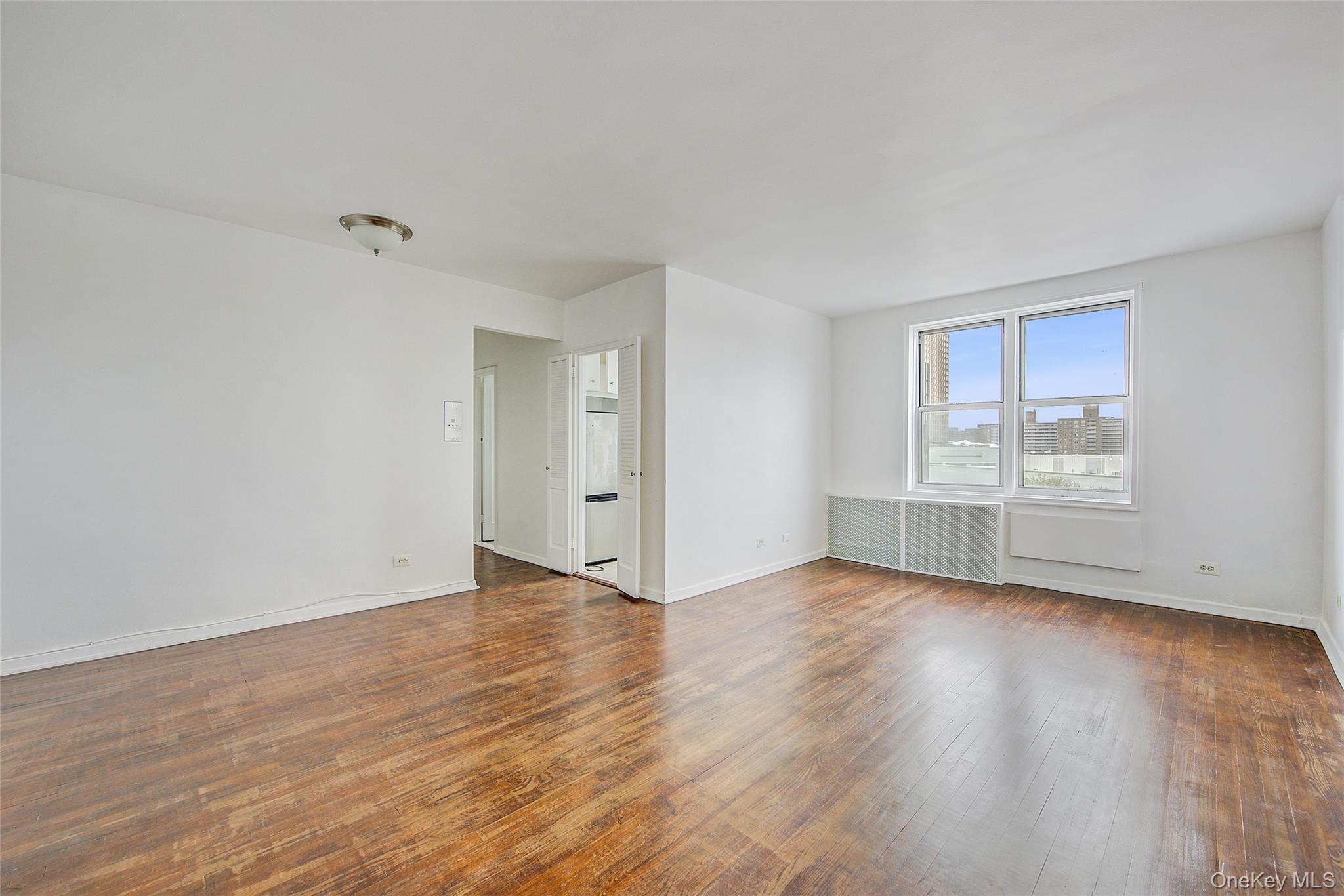 63-45 Saunders Street 6h Property Photo 2