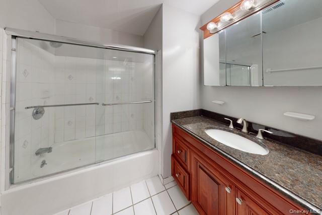248 Lake Pointe Drive 255 Property Photo 9