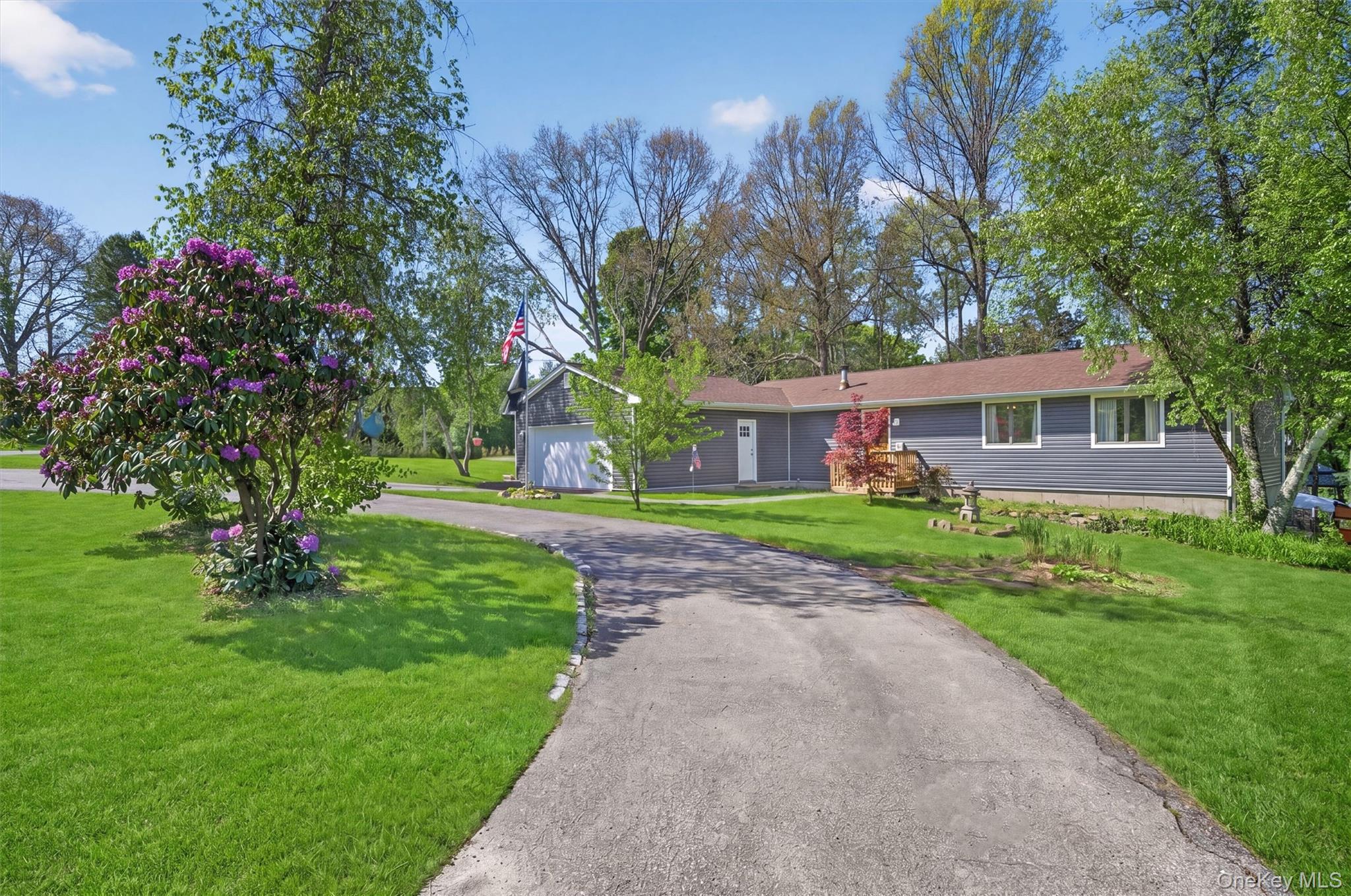 1 Harvest Circle Property Photo 1