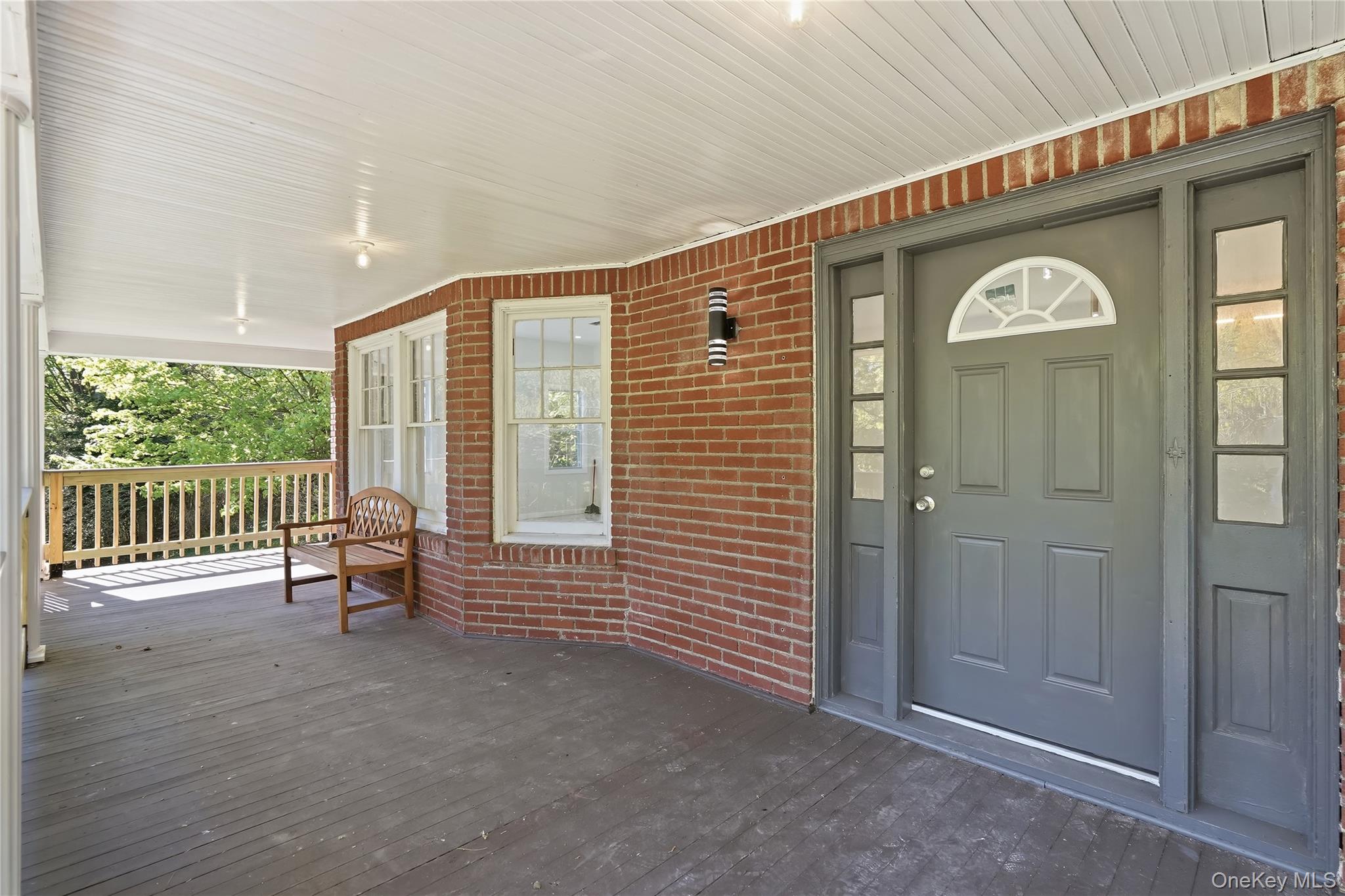 24 Summit Avenue Property Photo 4
