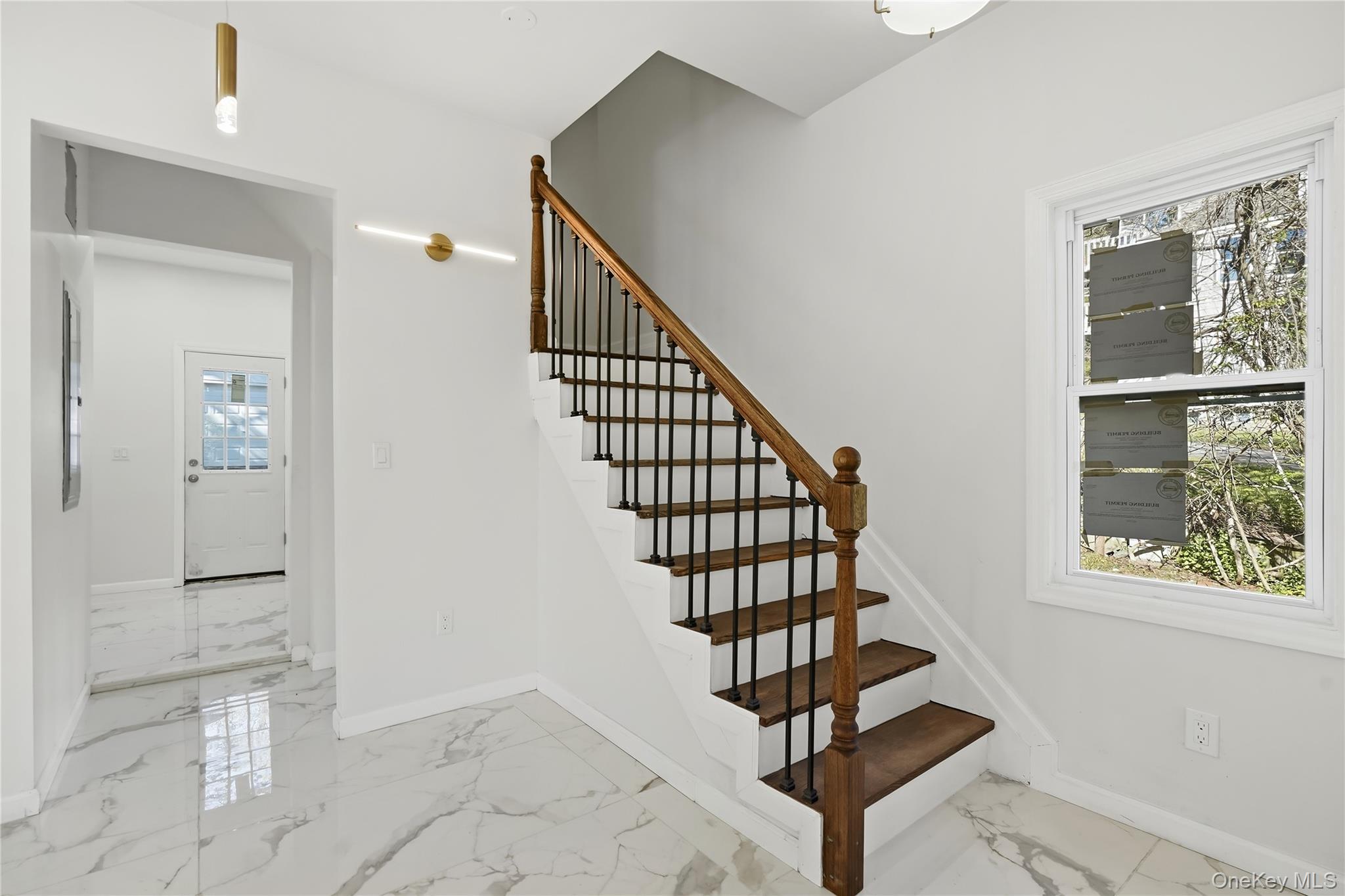 24 Summit Avenue Property Photo 6