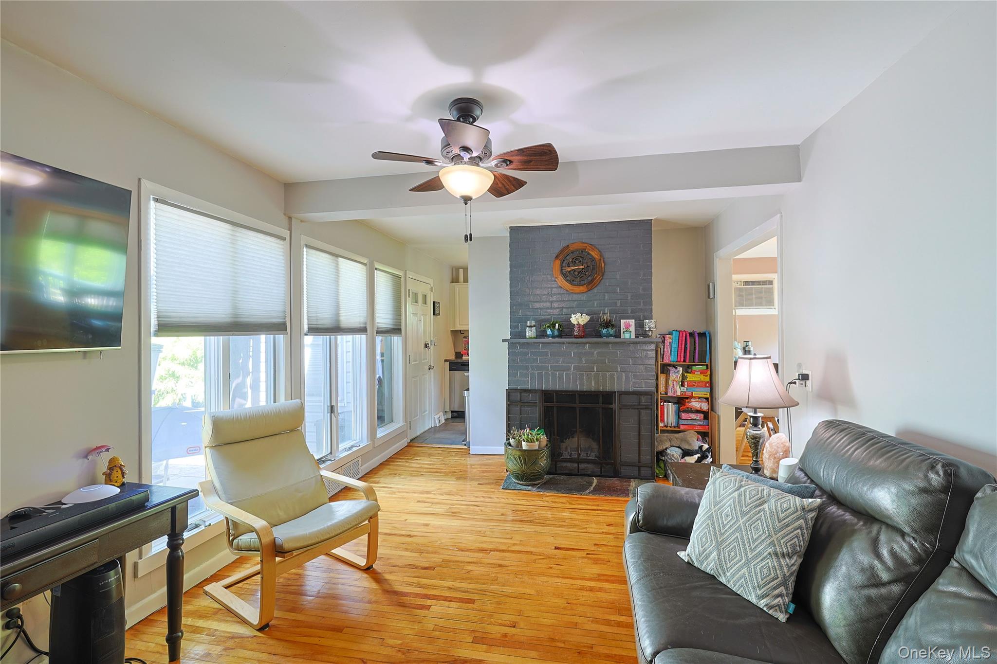 281 Orchard Drive Property Photo 5