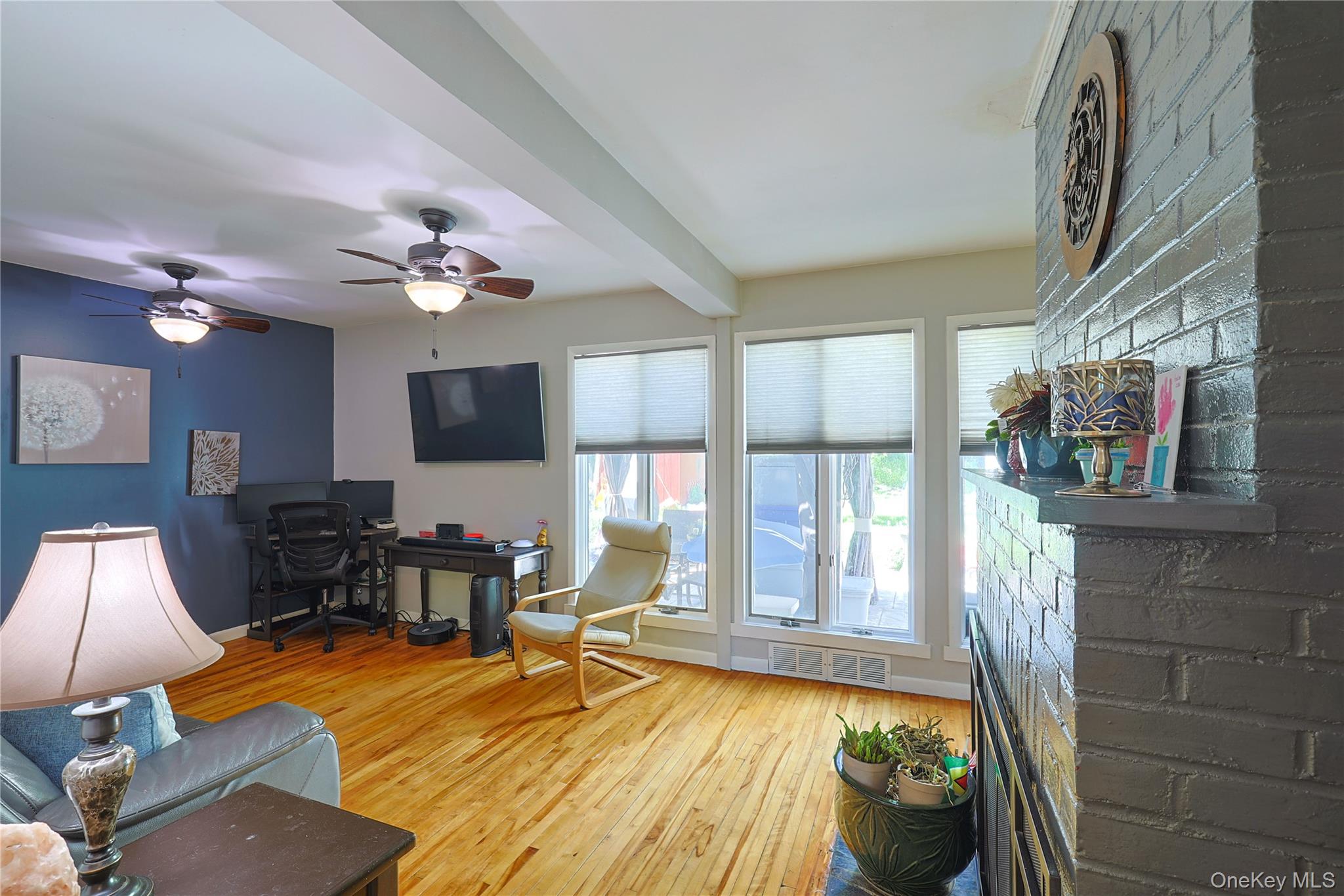 281 Orchard Drive Property Photo 7