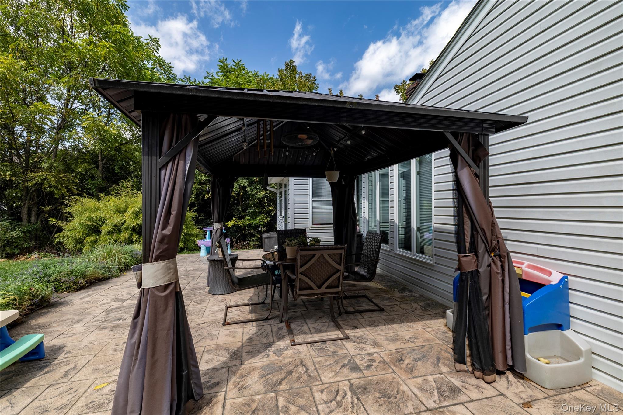 281 Orchard Drive Property Photo 25