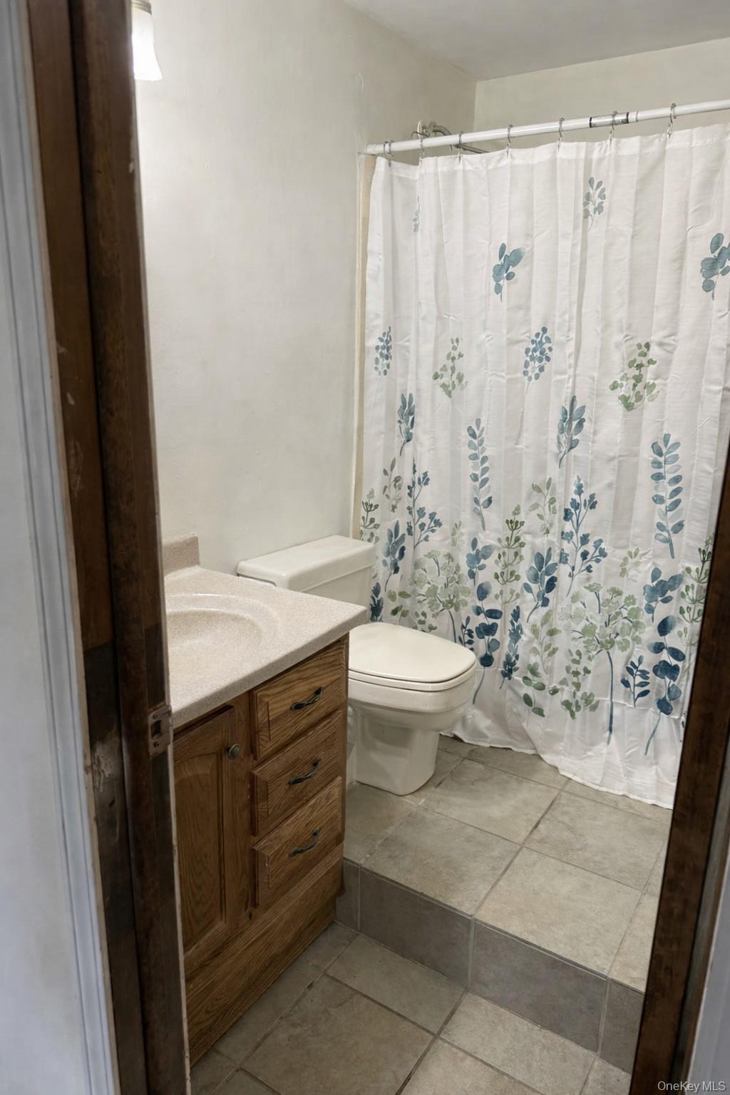 1002095 Property Photo 10