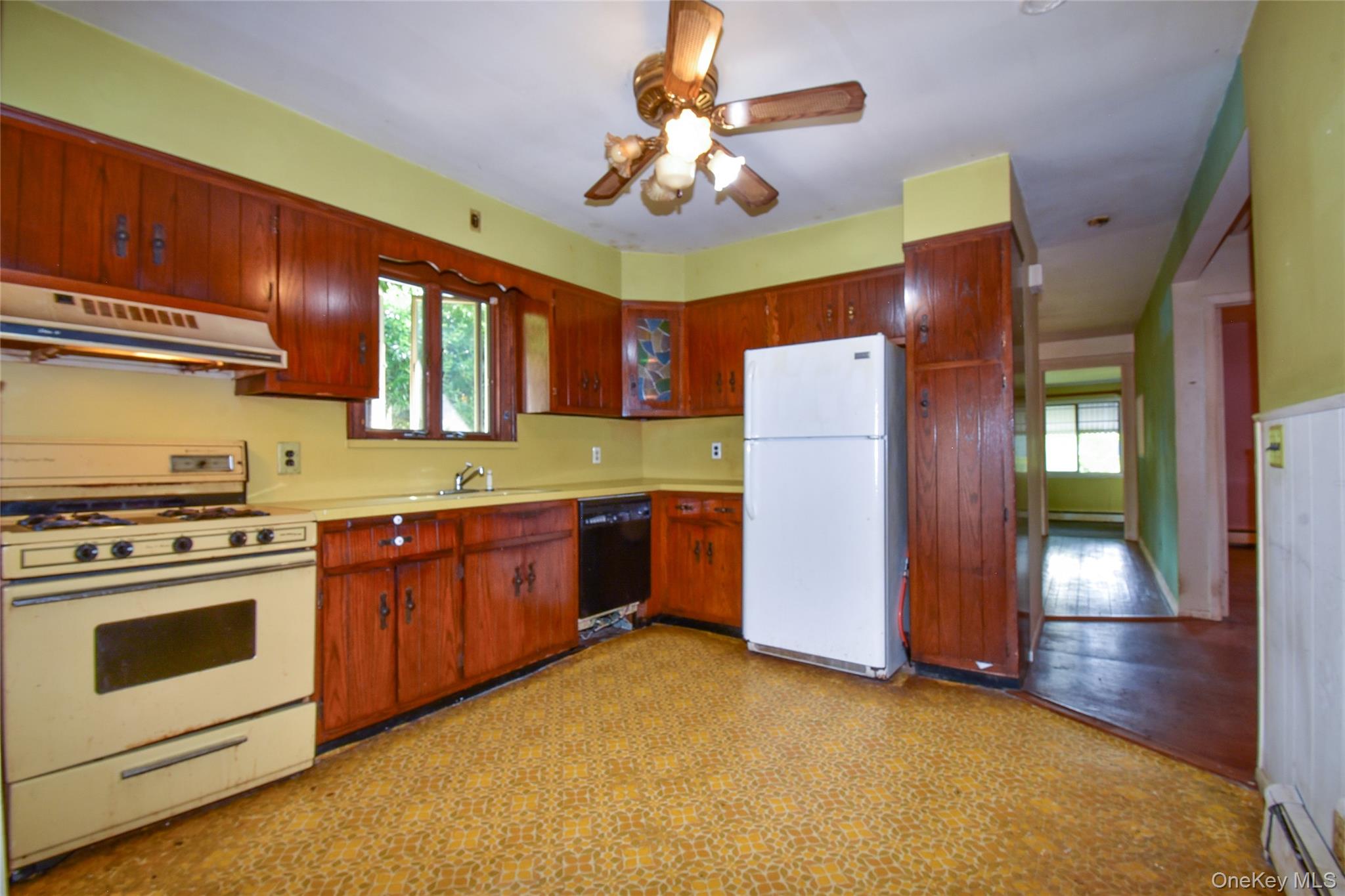 82 Cherry Road Property Photo 13
