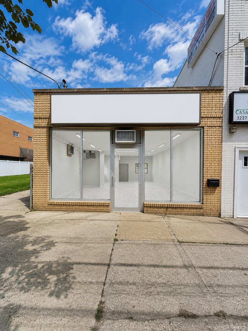 3235 Long Beach Road Property Photo 1
