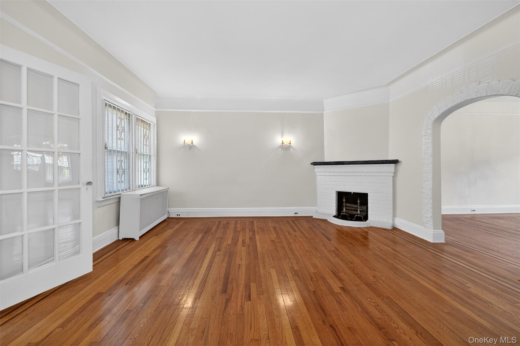 34-39 75th Street Property Photo 3
