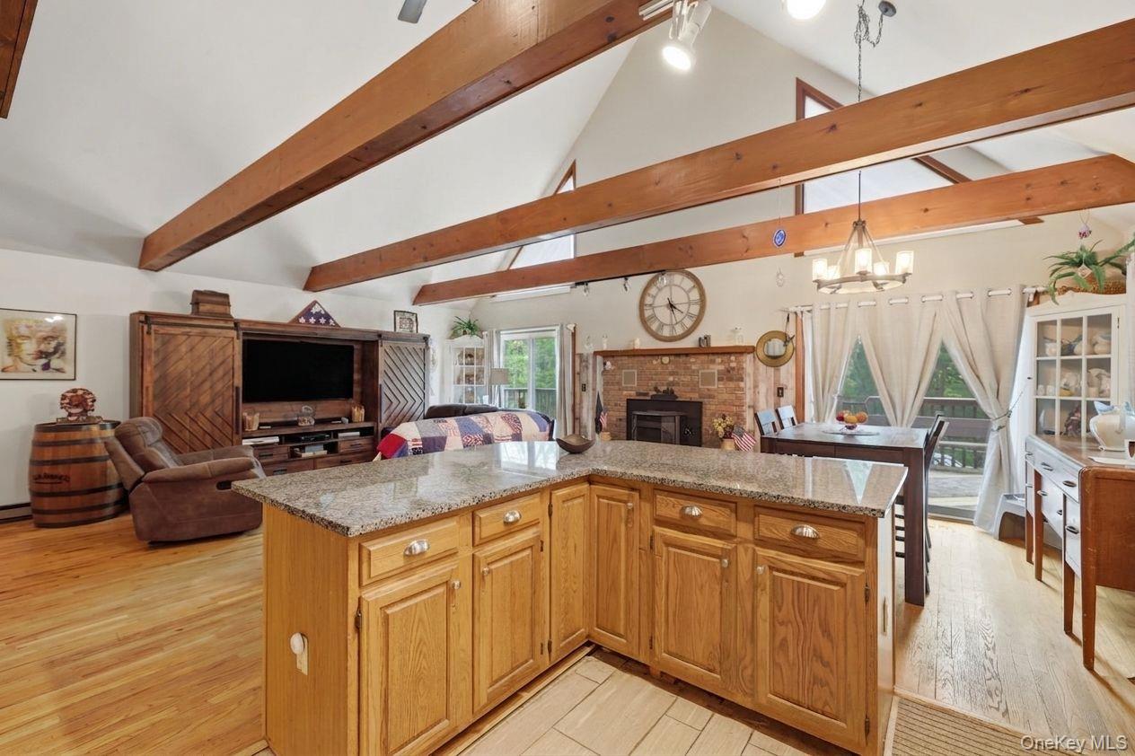 5 Picardi Court Property Photo 5