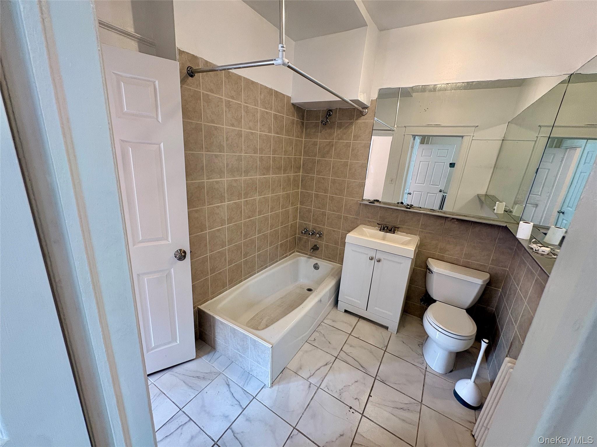 2910 Baisley Avenue Property Photo 10