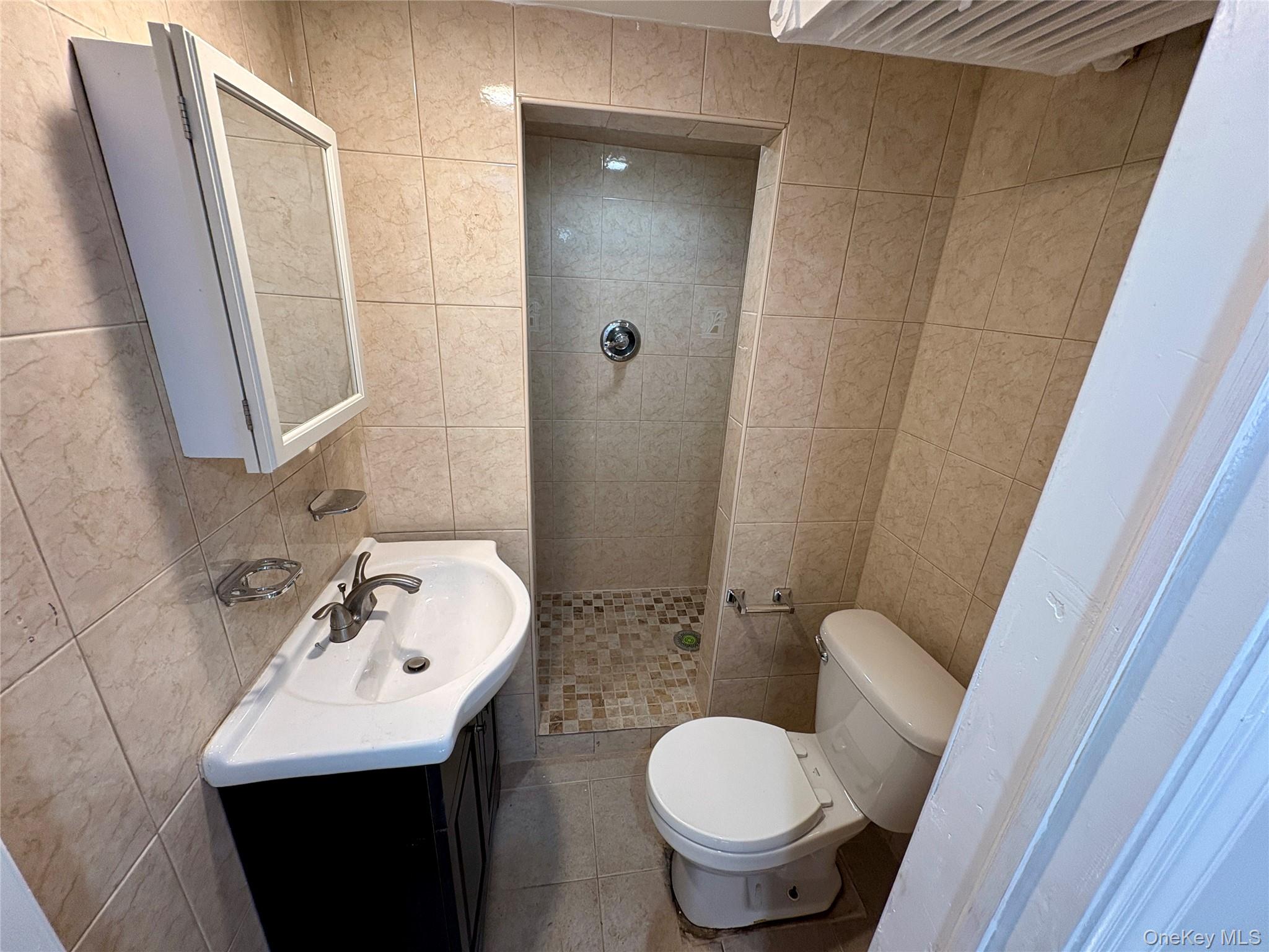 2910 Baisley Avenue Property Photo 16