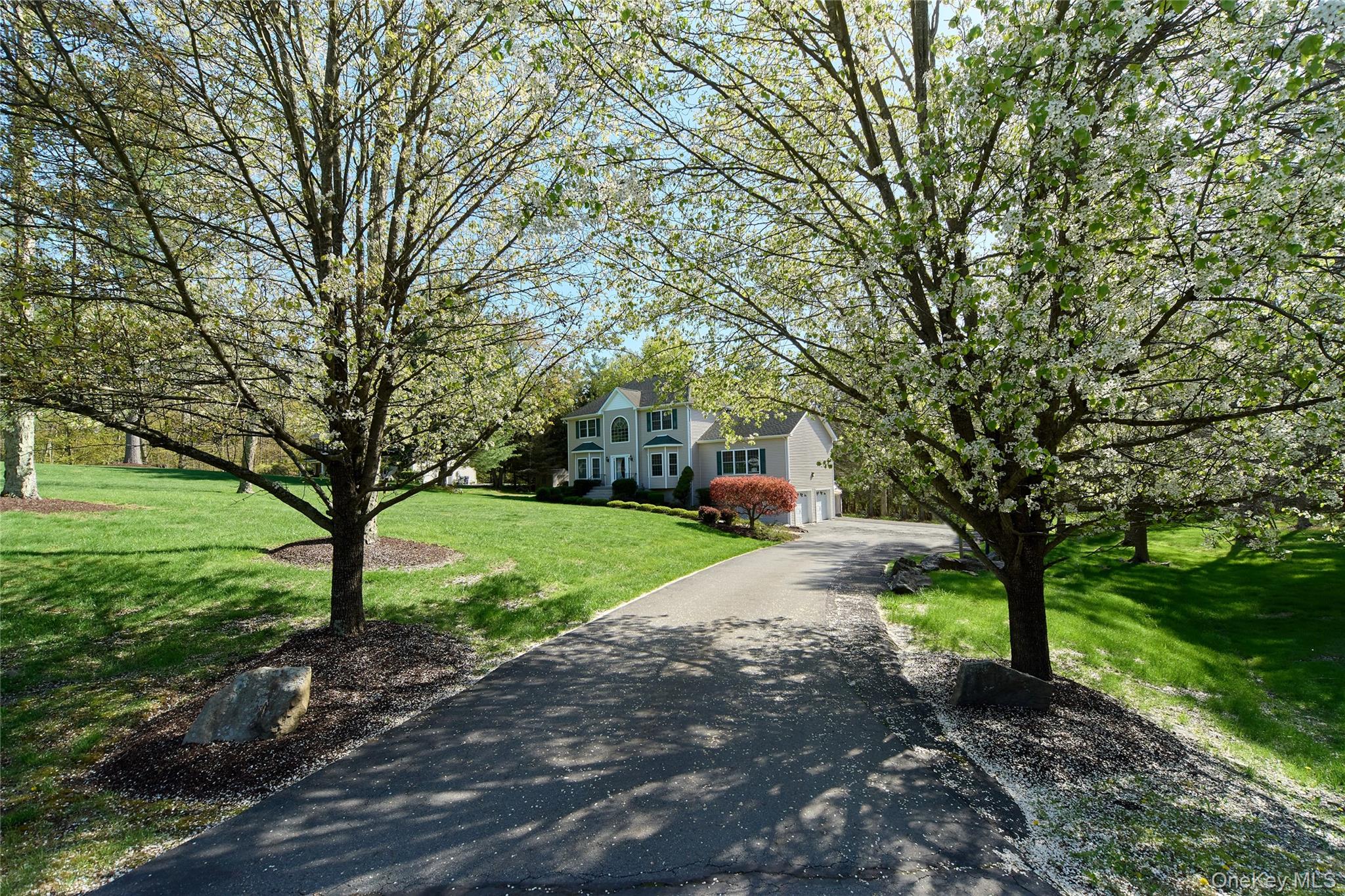 41 Philip Drive Property Photo 5