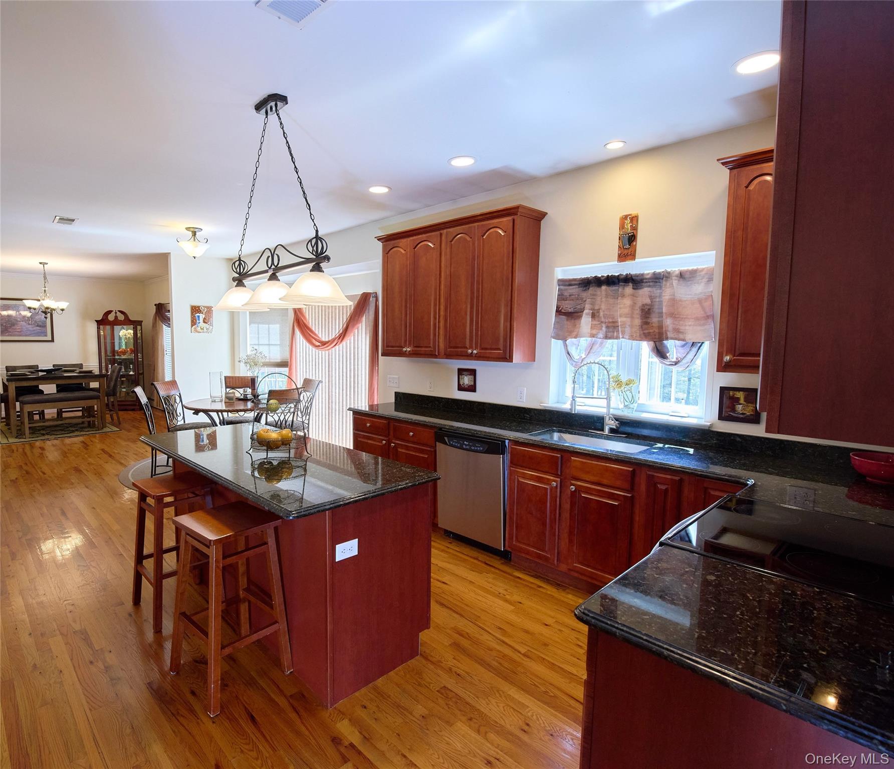 41 Philip Drive Property Photo 11