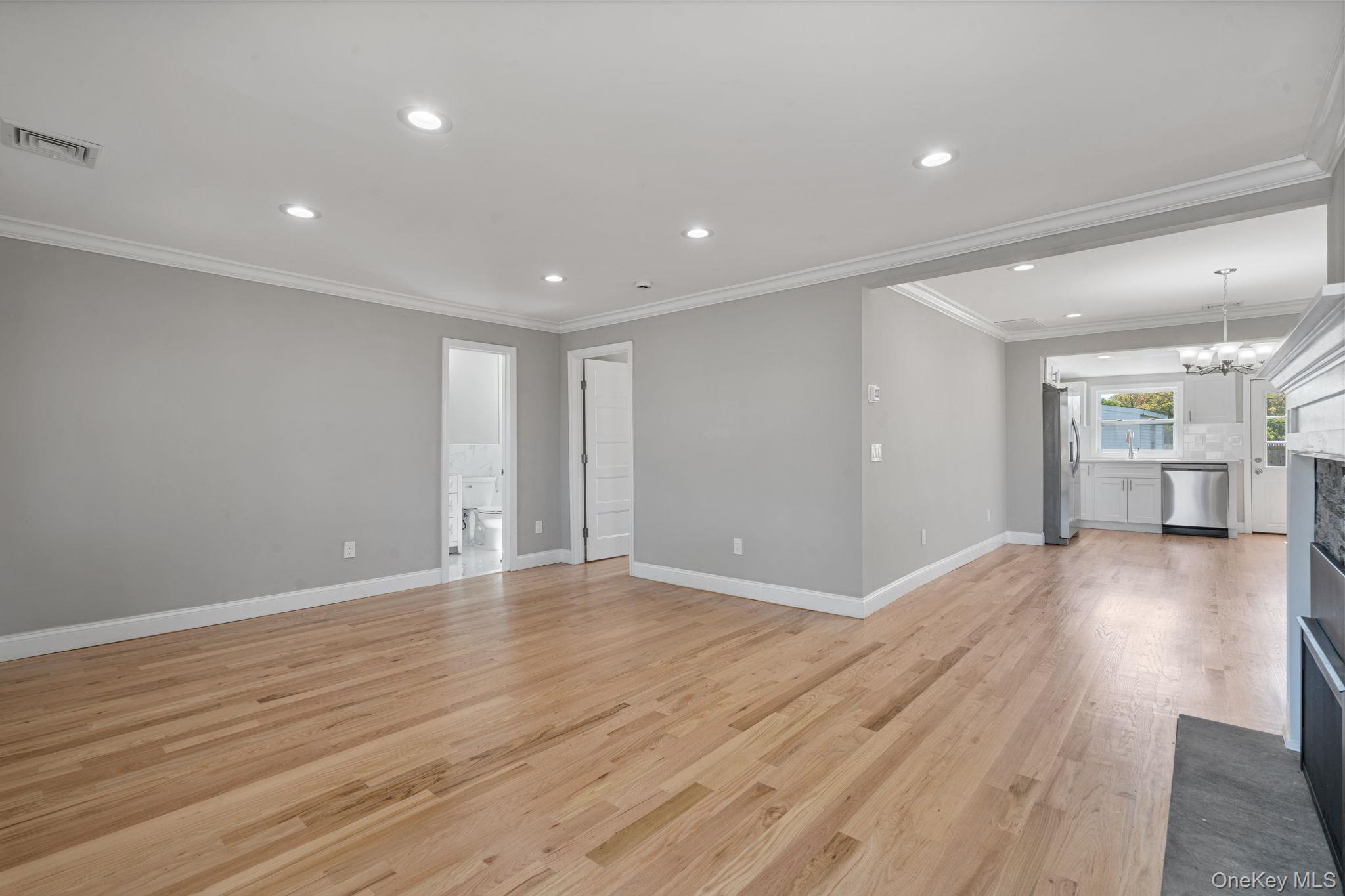 7600 Main Road Unit 1b Property Photo 4