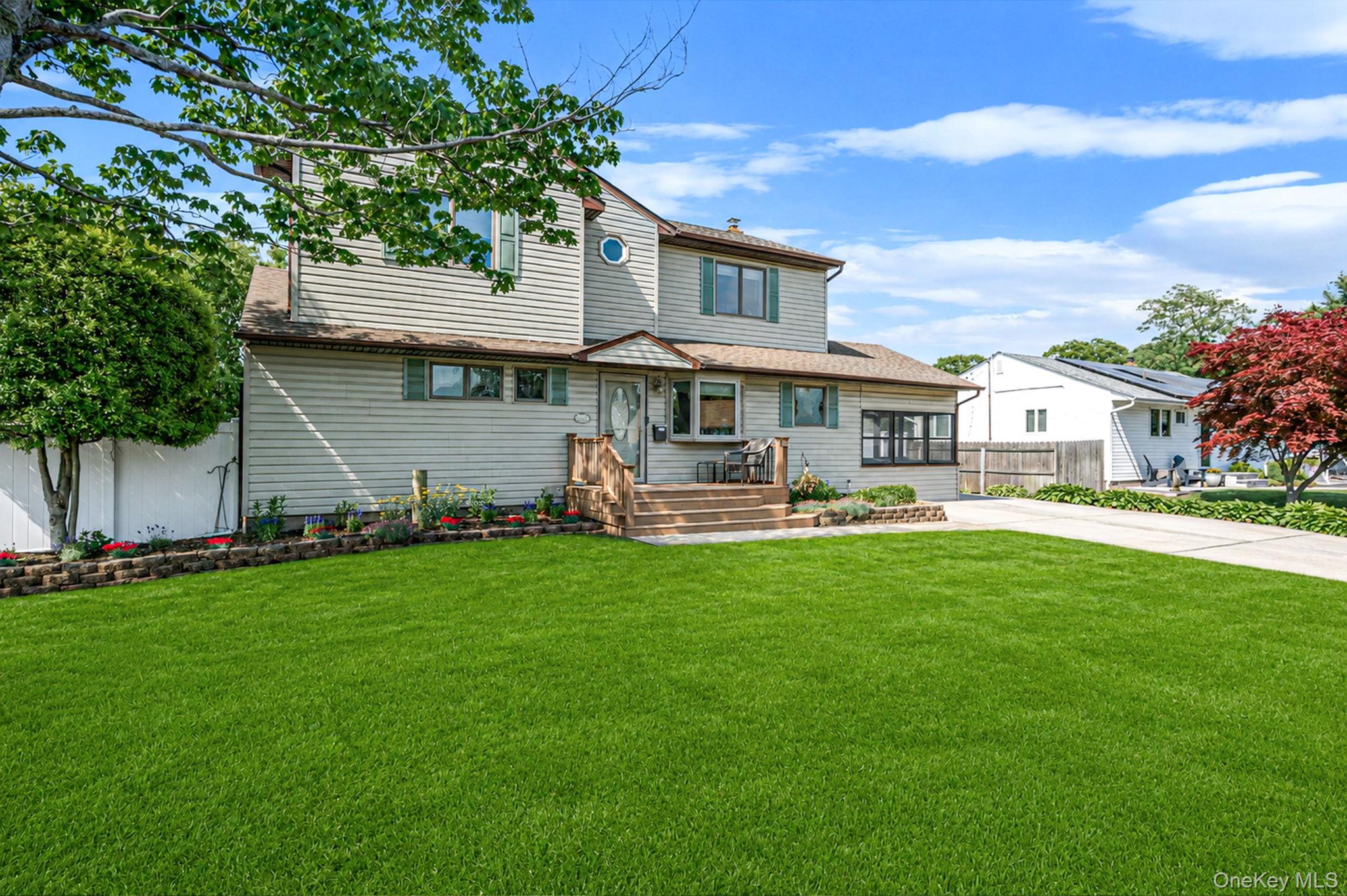 11 Windsor Street Property Photo 2