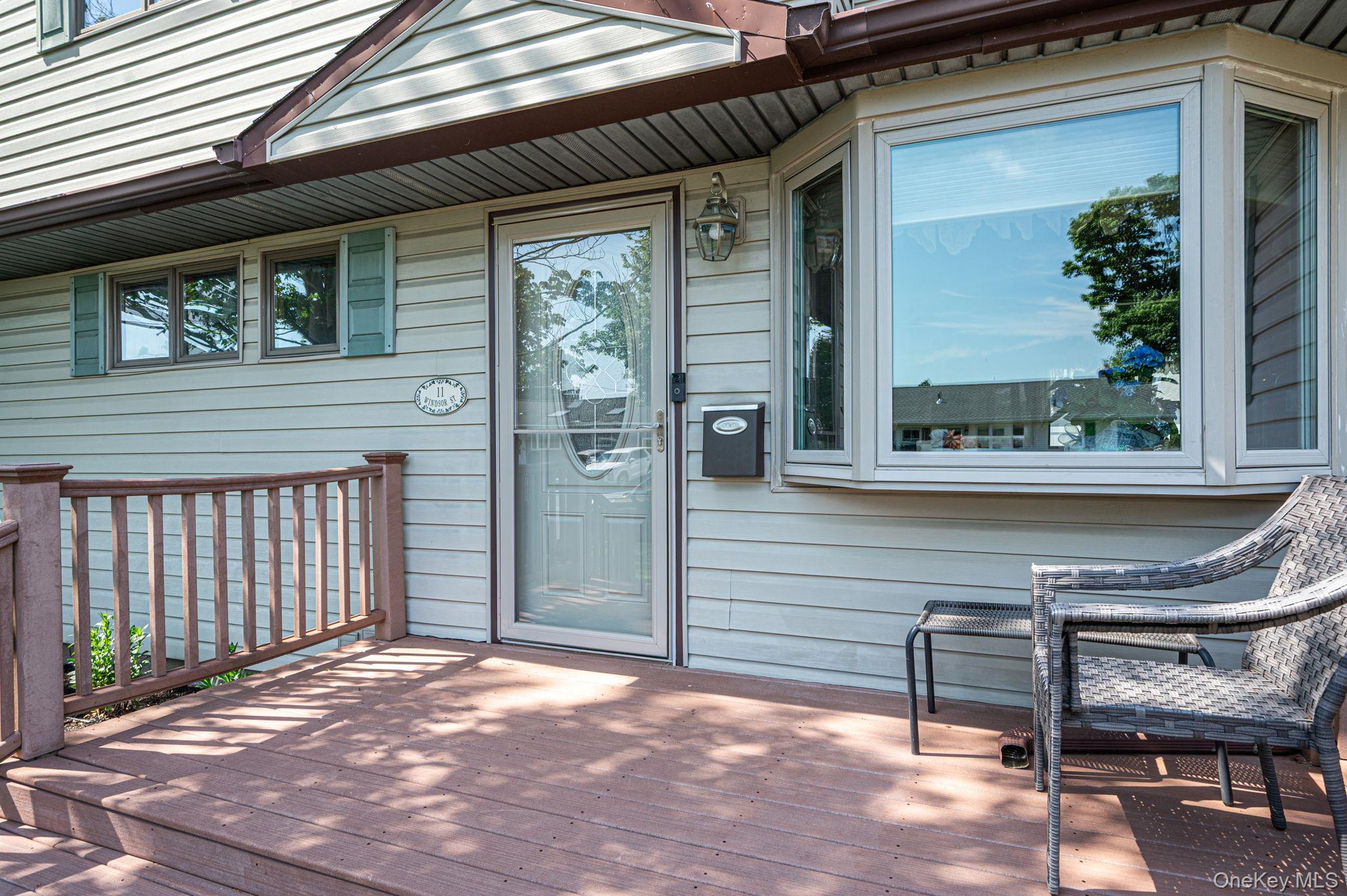 11 Windsor Street Property Photo 4