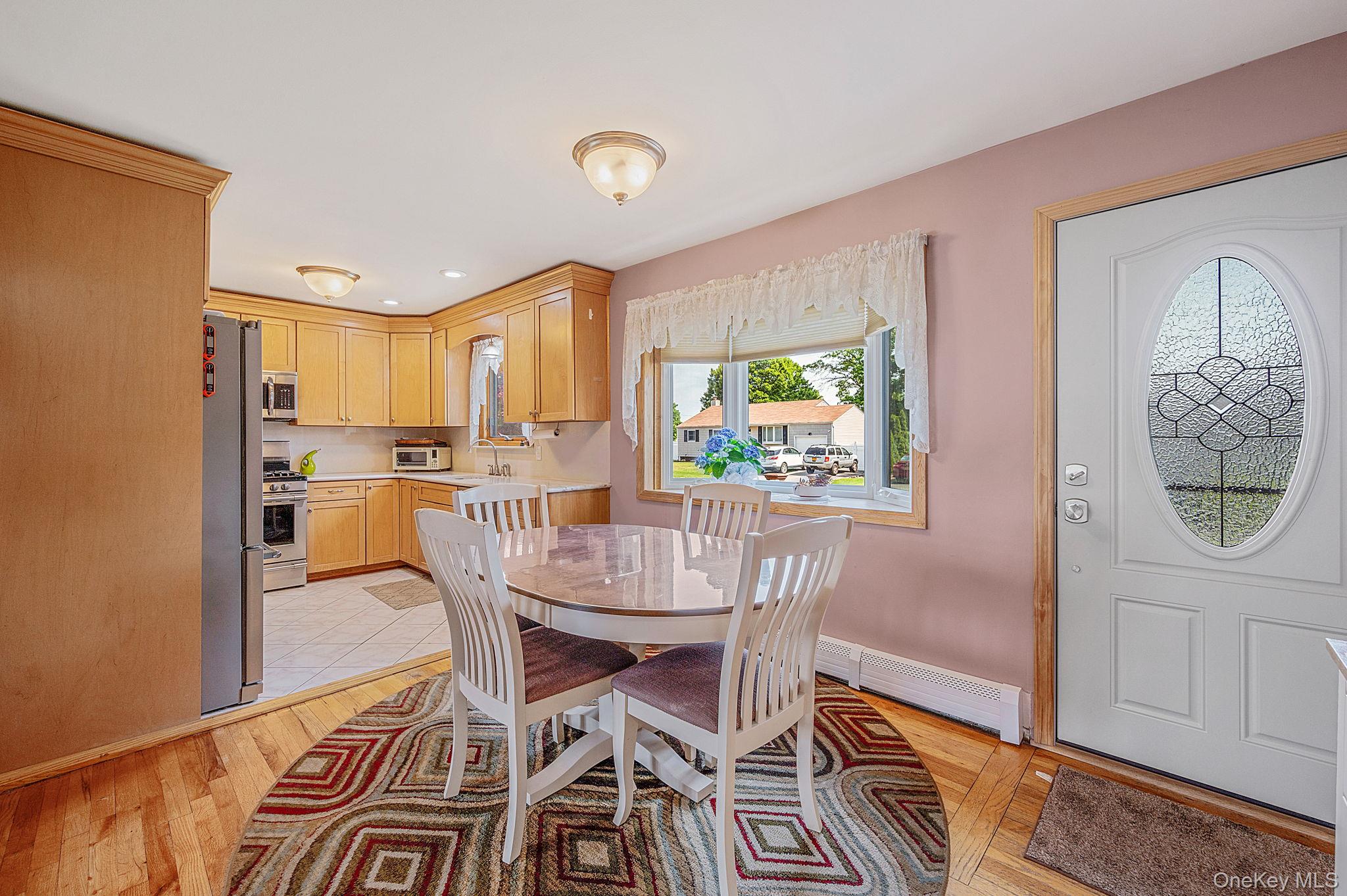 11 Windsor Street Property Photo 13