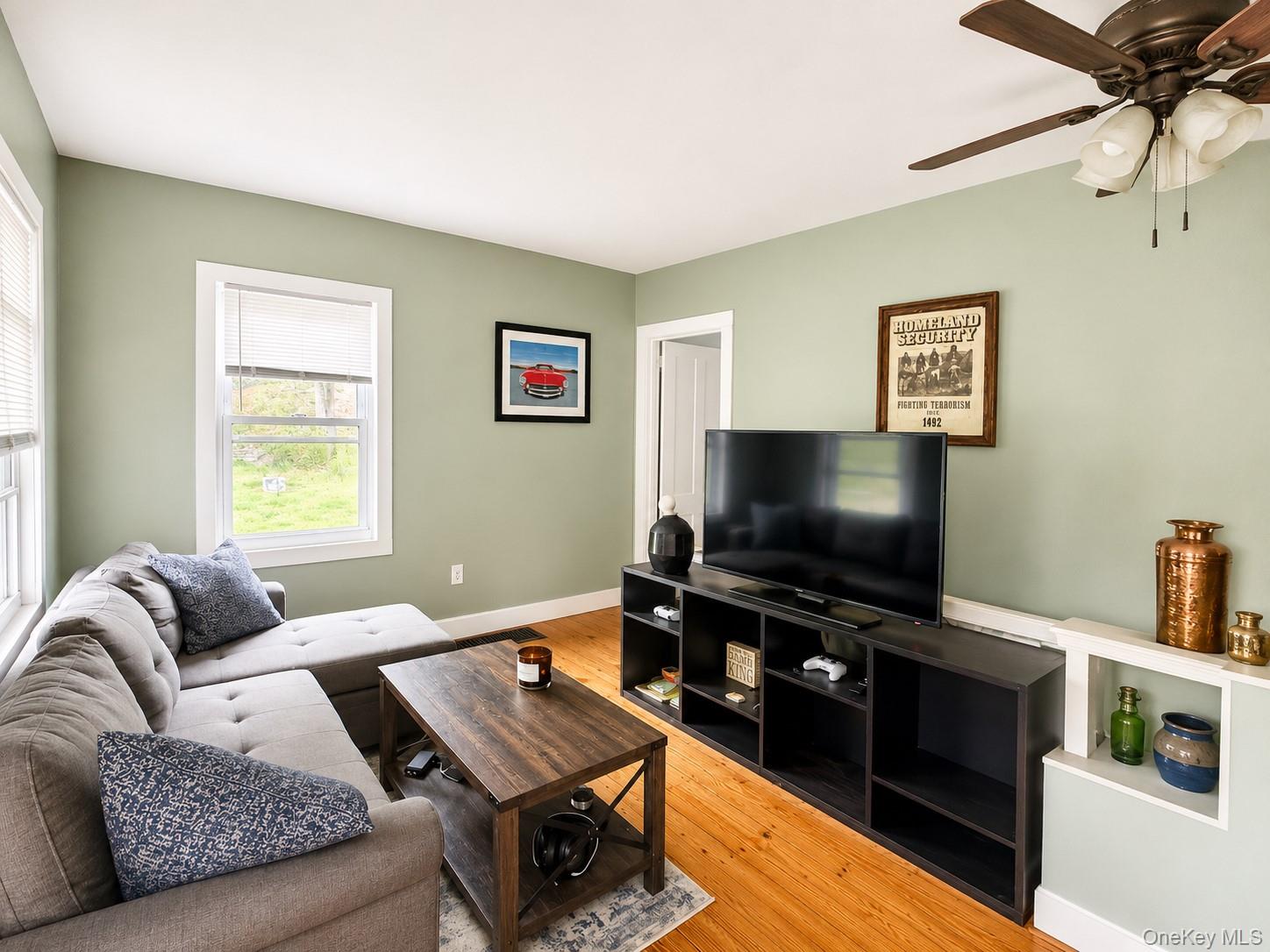 16 Poplar Street Property Photo 6