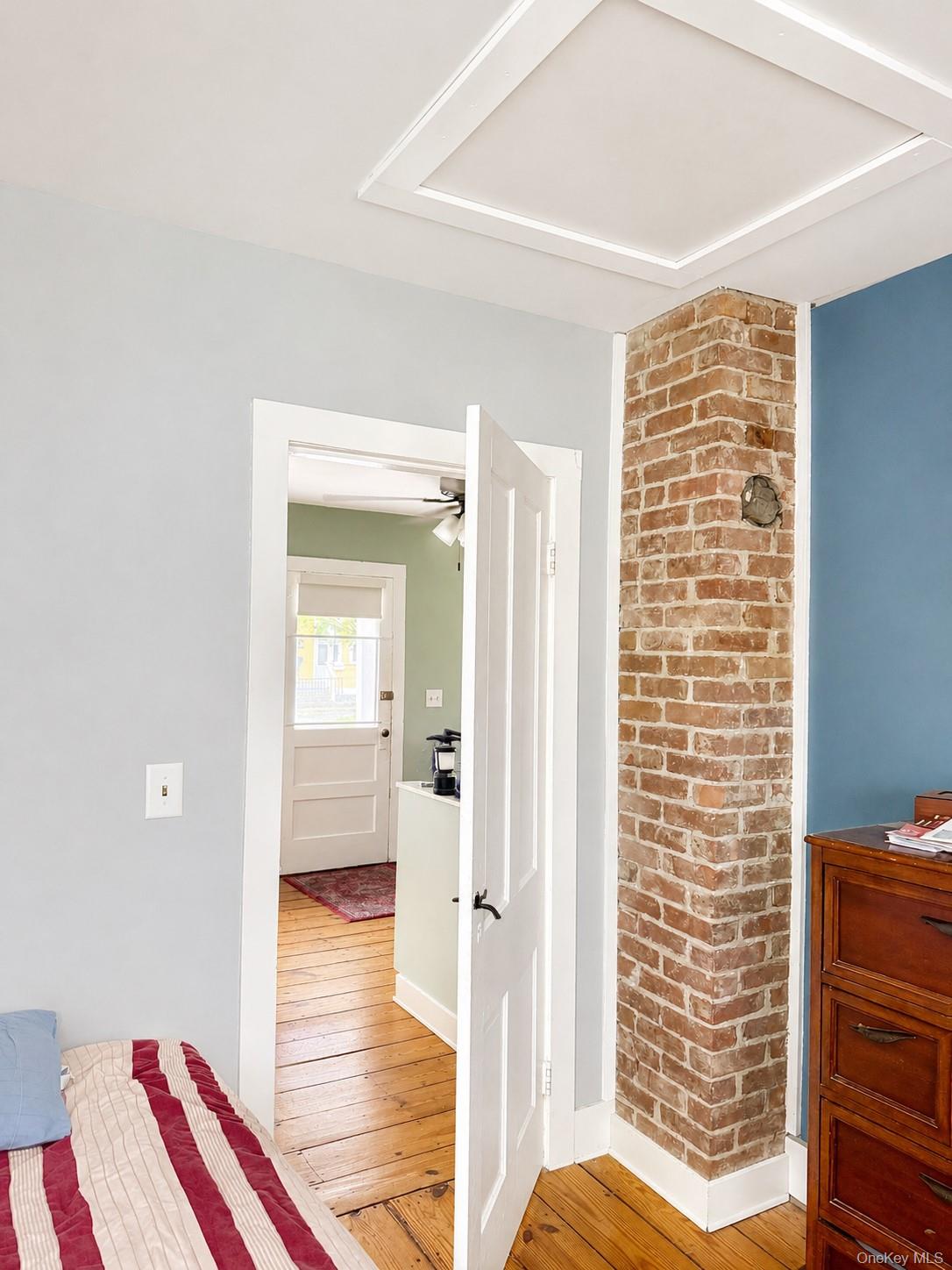 16 Poplar Street Property Photo 10