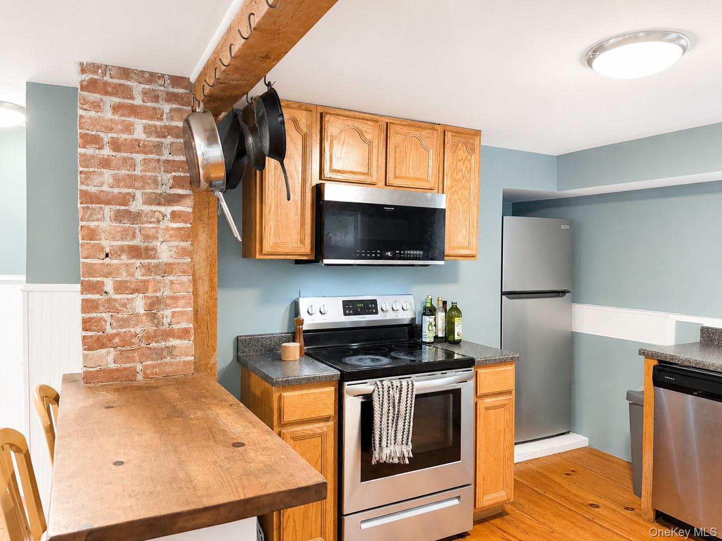 16 Poplar Street Property Photo 14