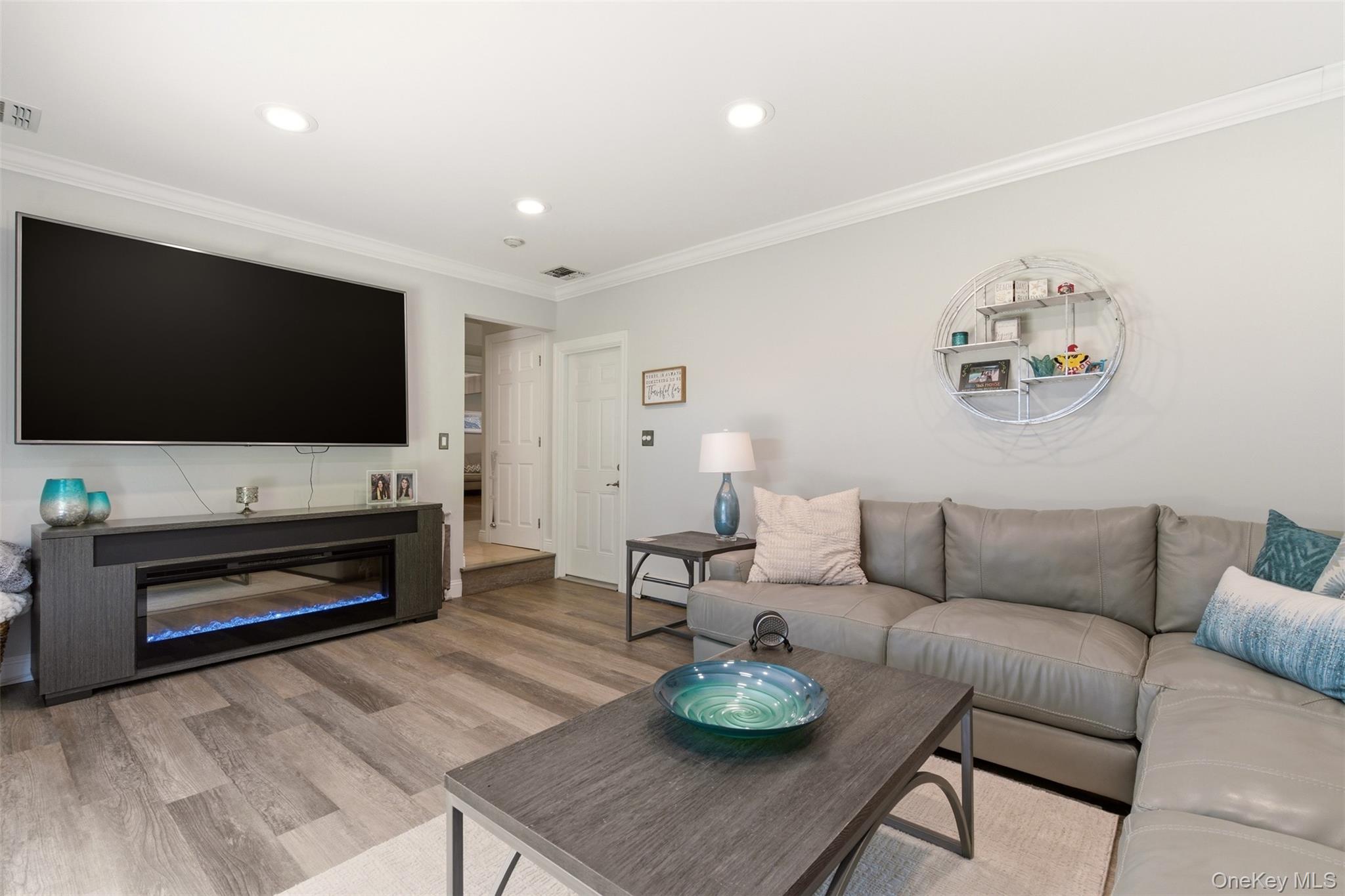60 Tulipwood Drive Property Photo 16