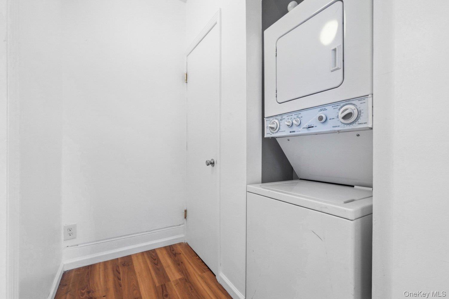 457 1st Street Property Photo 10
