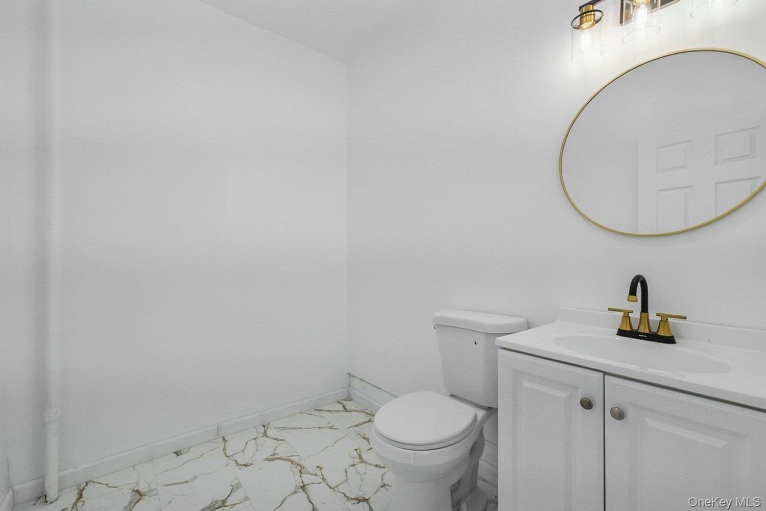 457 1st Street Property Photo 11
