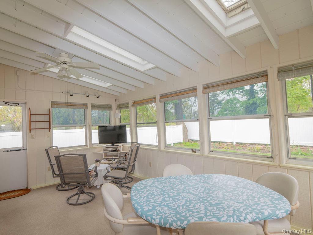 2080 Seamans Neck Road Property Photo 10