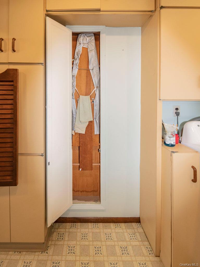 2080 Seamans Neck Road Property Photo 16
