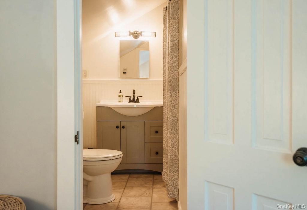 121 Coutant Road Property Photo 20