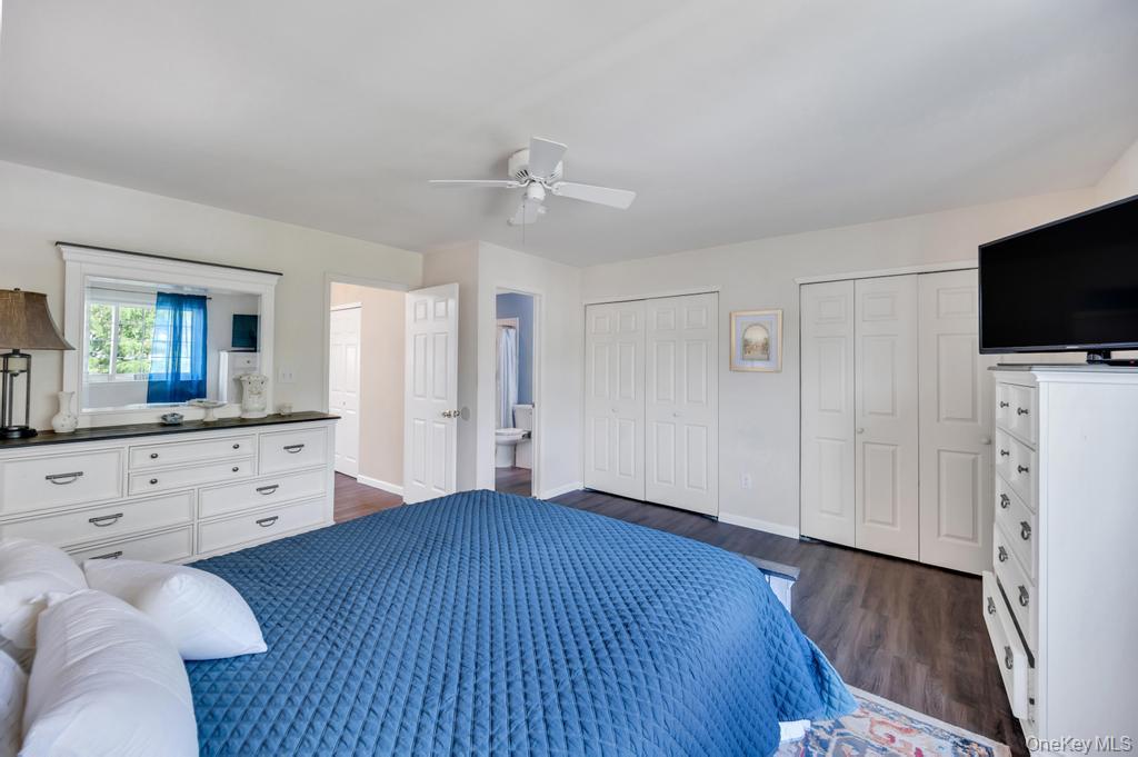 194 Gothic Circle Property Photo 21