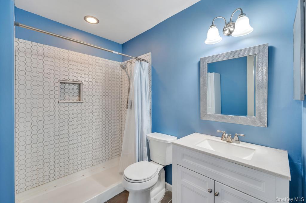 194 Gothic Circle Property Photo 23