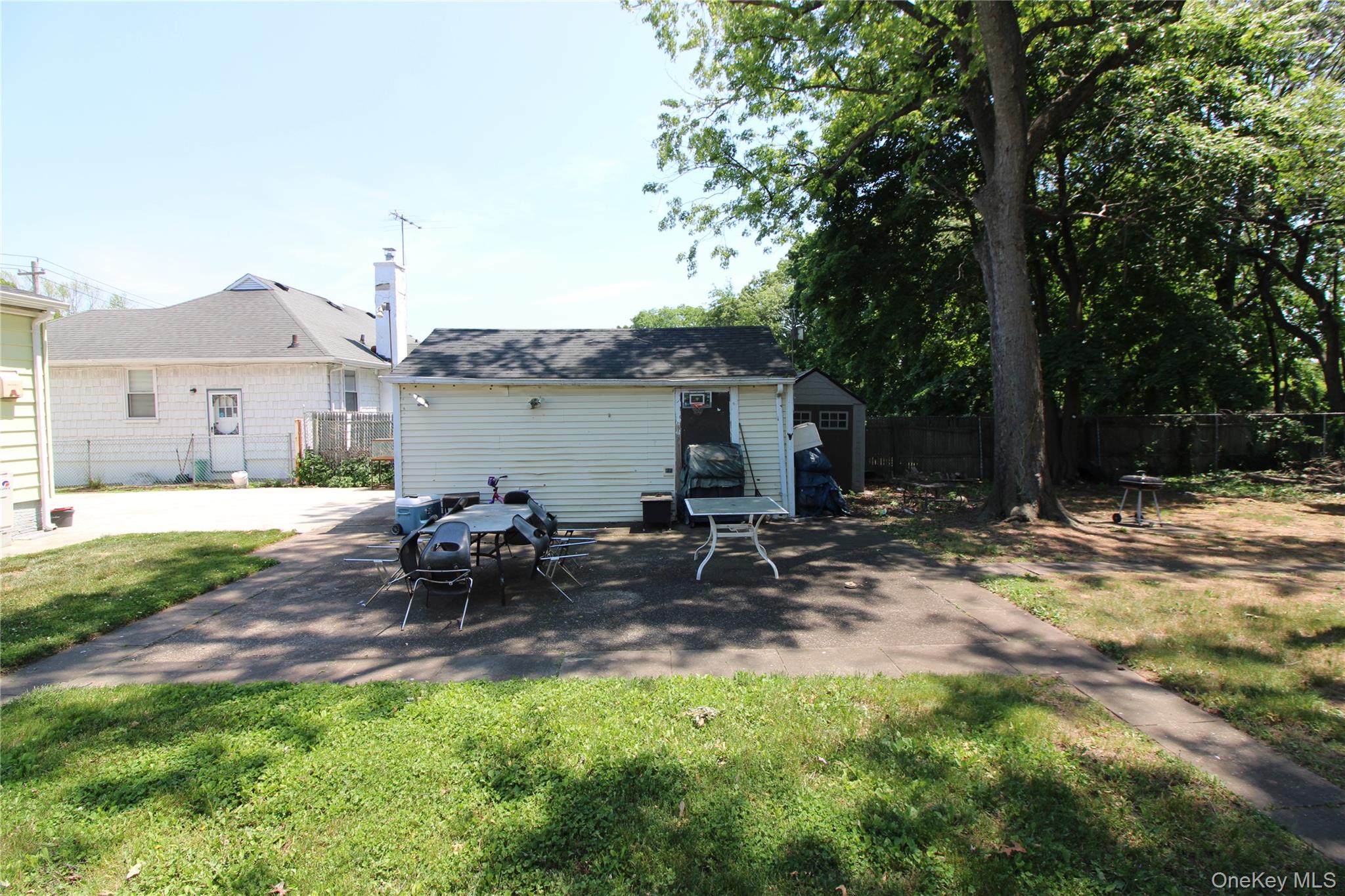 96 Fir Street Property Photo 11