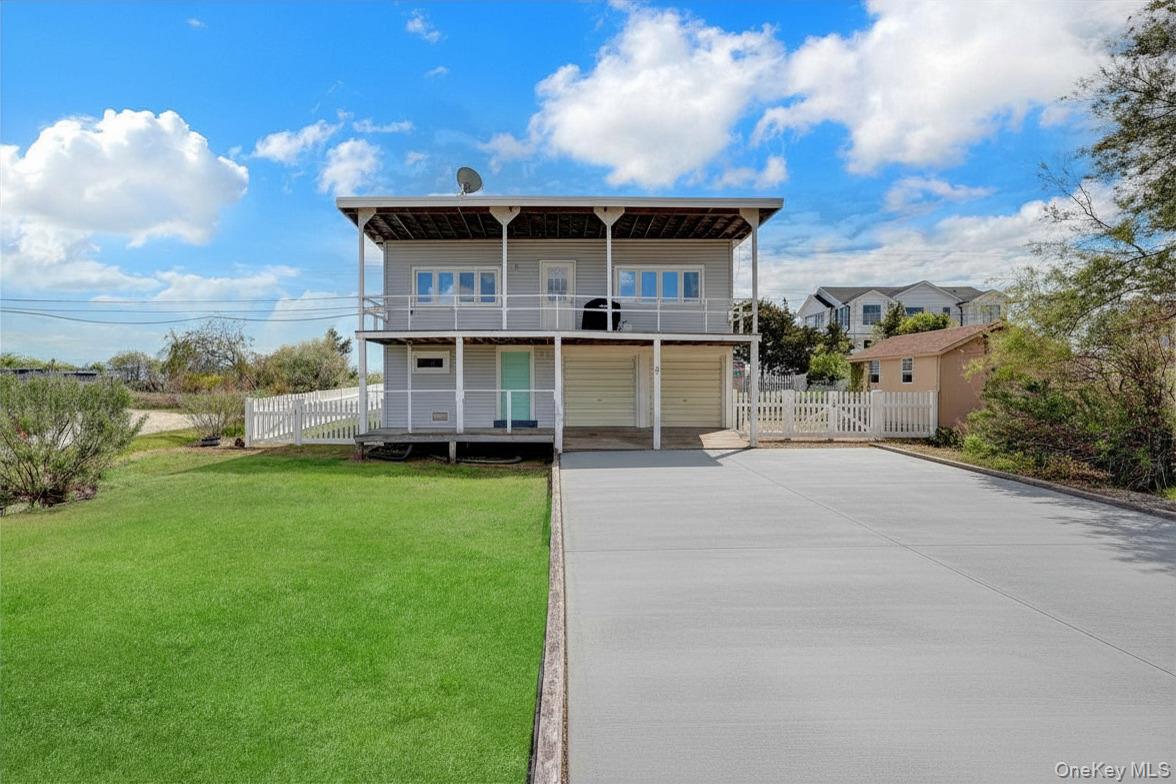 6 Oak Beach Road Property Photo 2