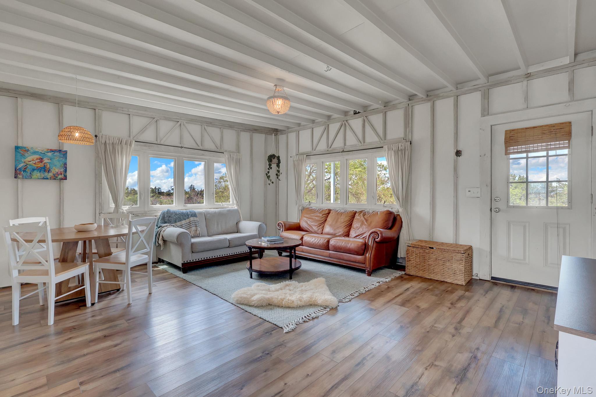 6 Oak Beach Road Property Photo 4