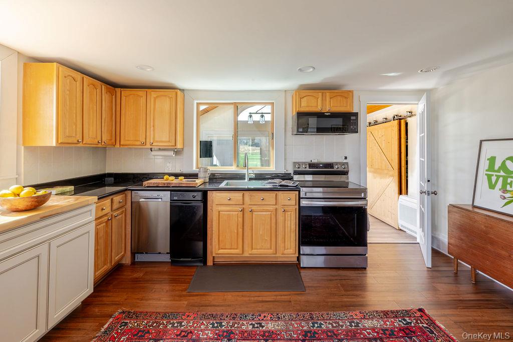 81 Black Grocery Road Property Photo 6
