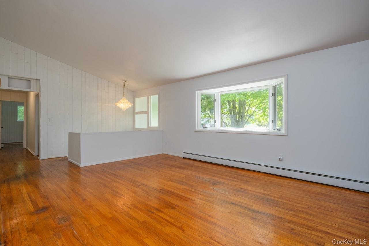 12 Dale Road Property Photo 7