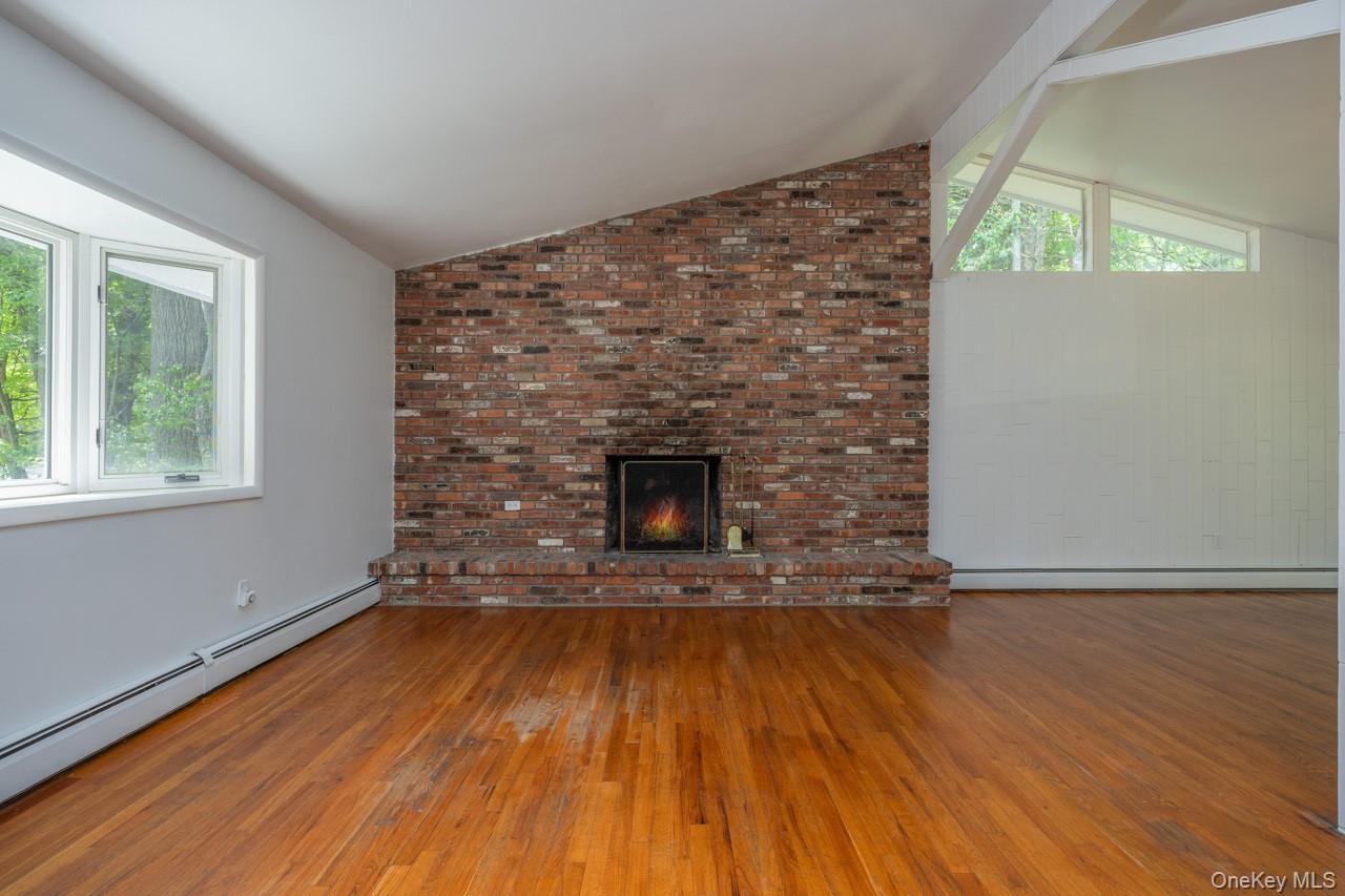 12 Dale Road Property Photo 8